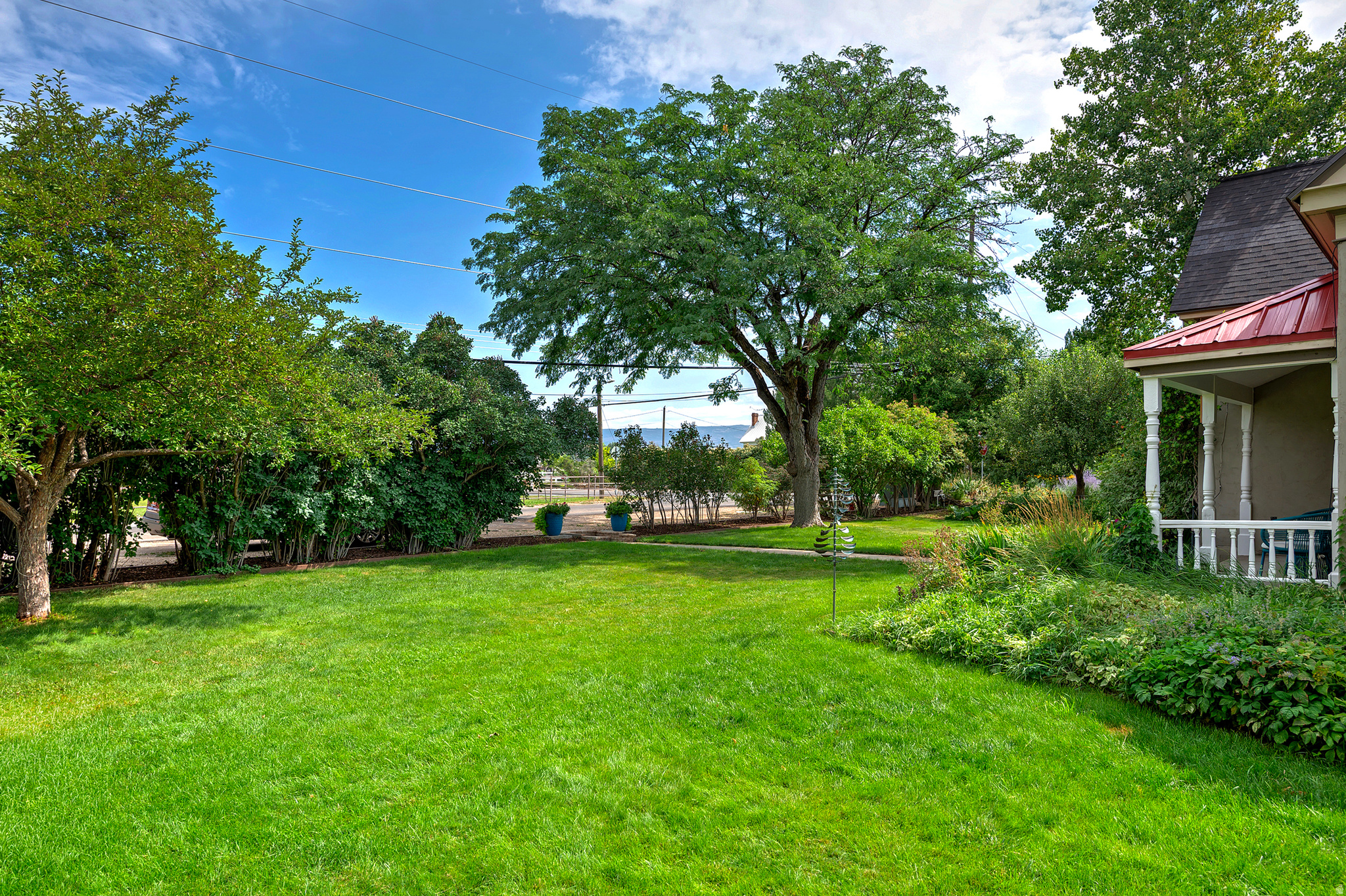 main property photo 78