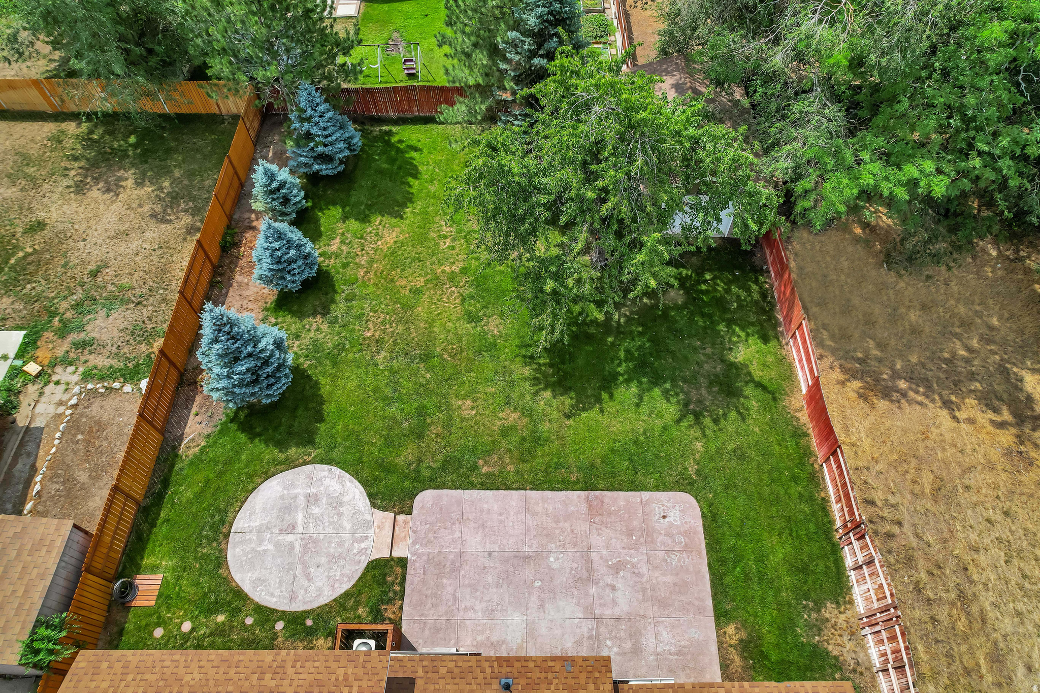main property photo 38