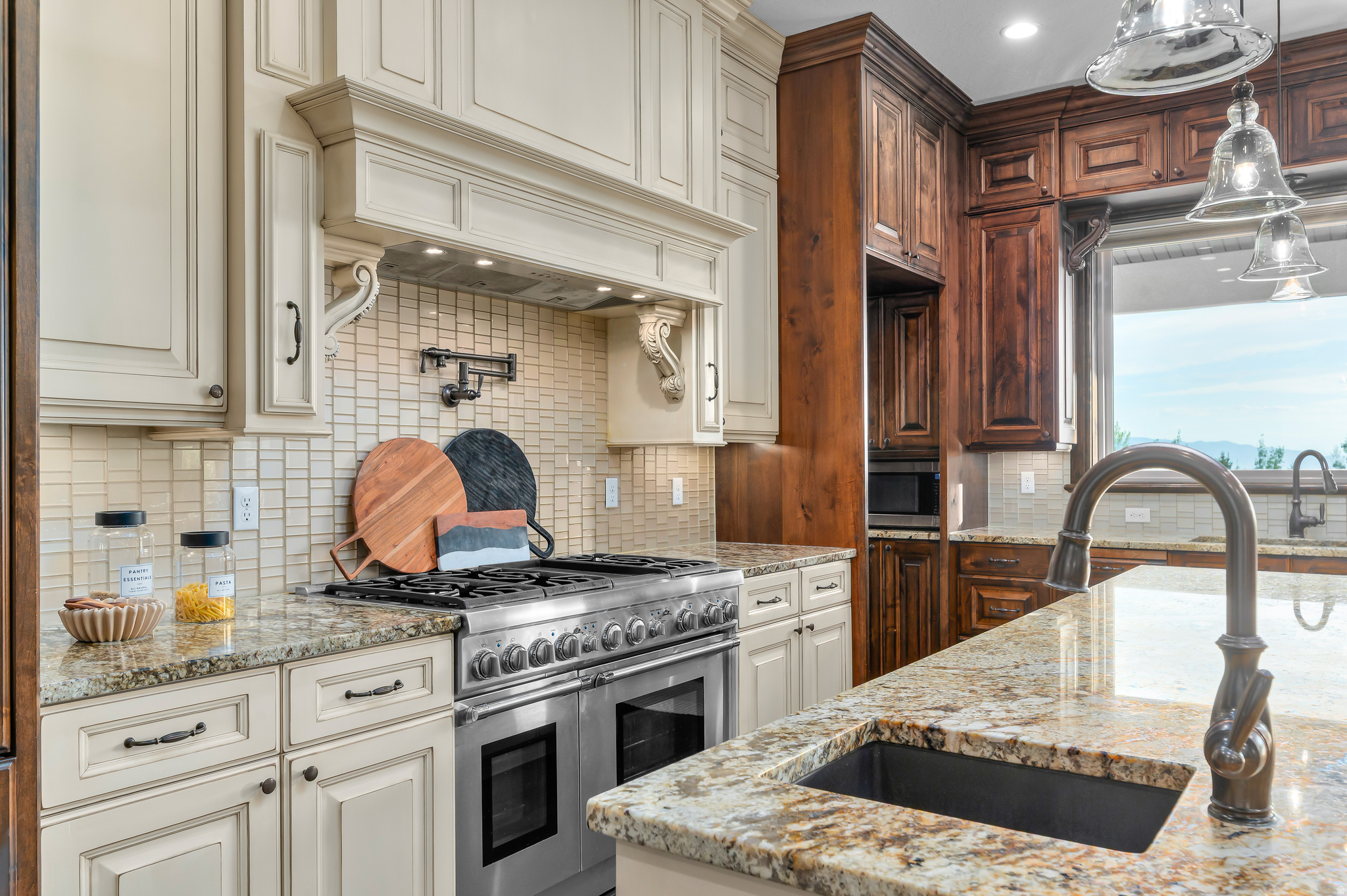 main property photo 70