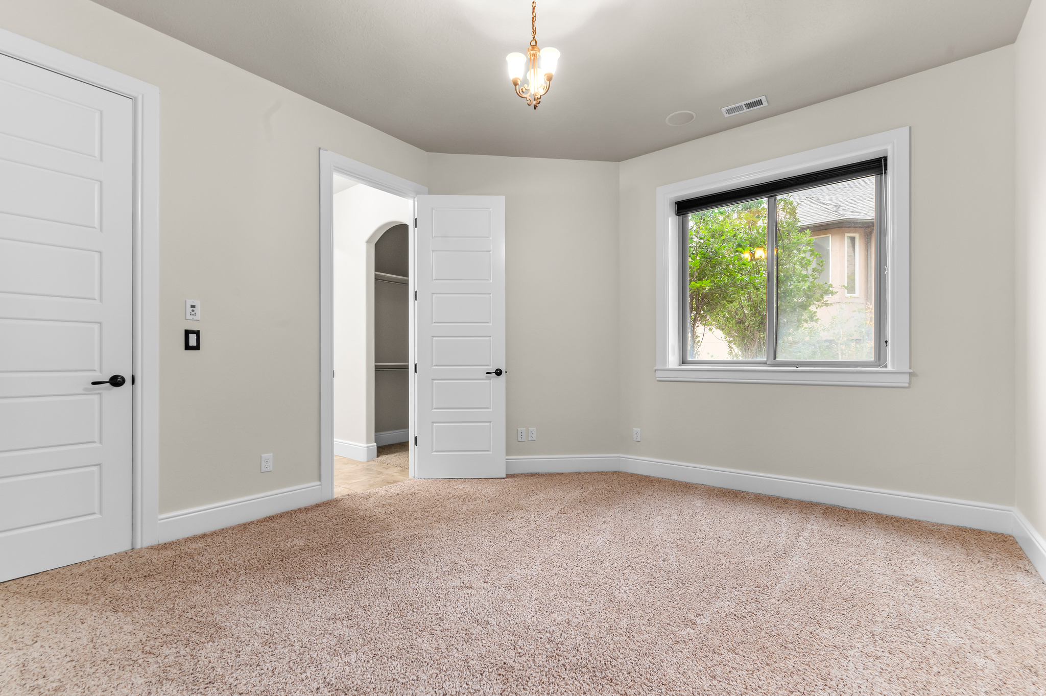main property photo 88