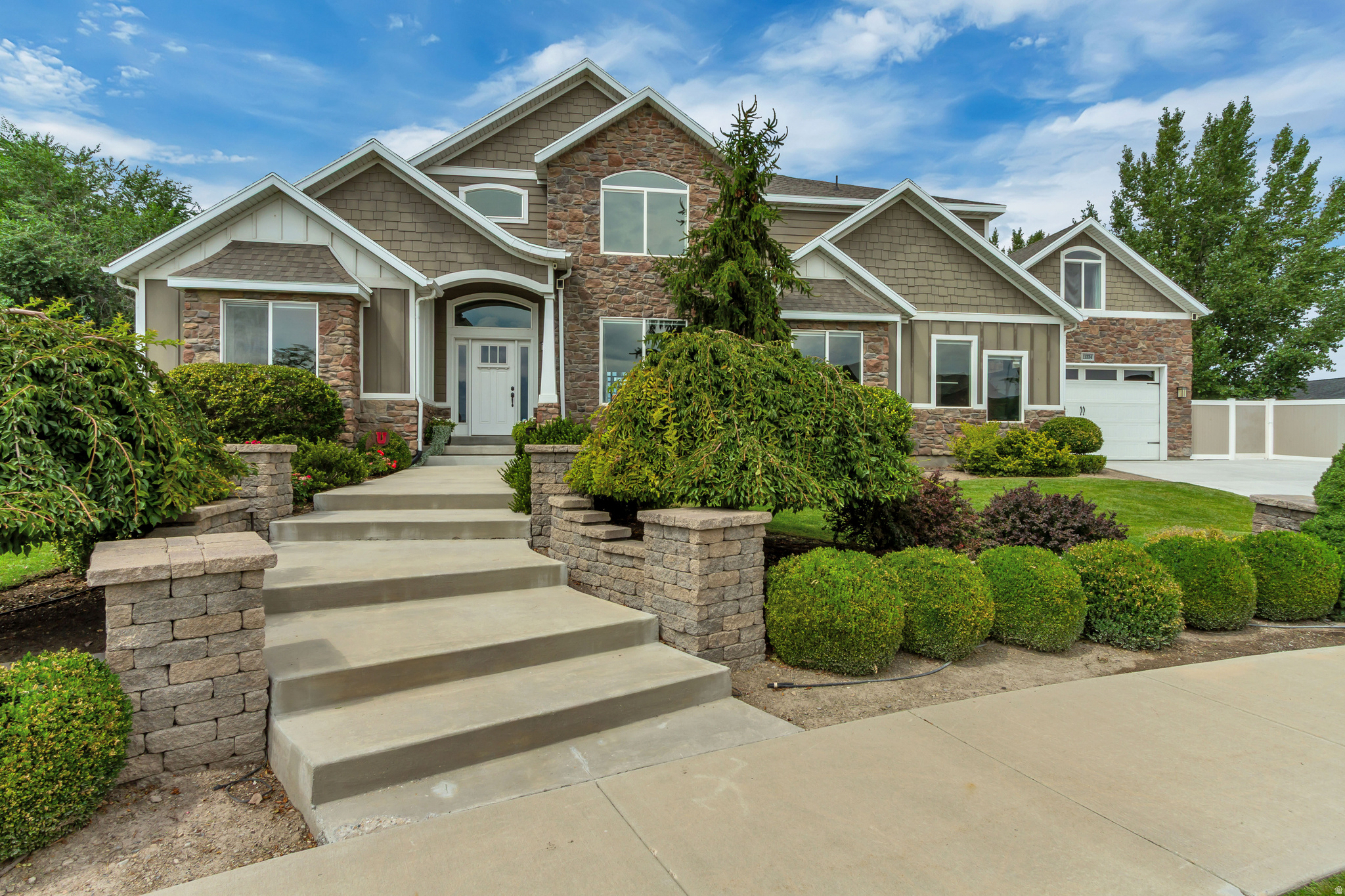 main property photo 68