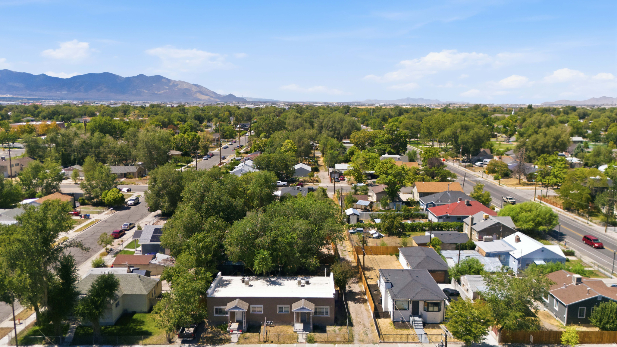main property photo 16