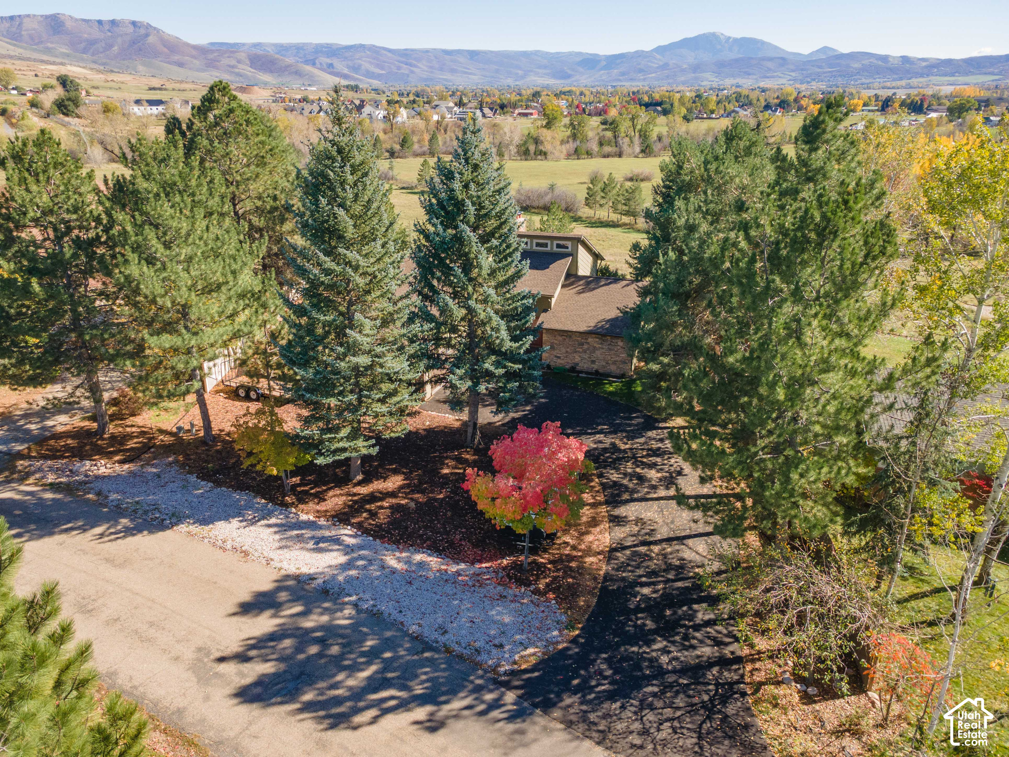 main property photo 66