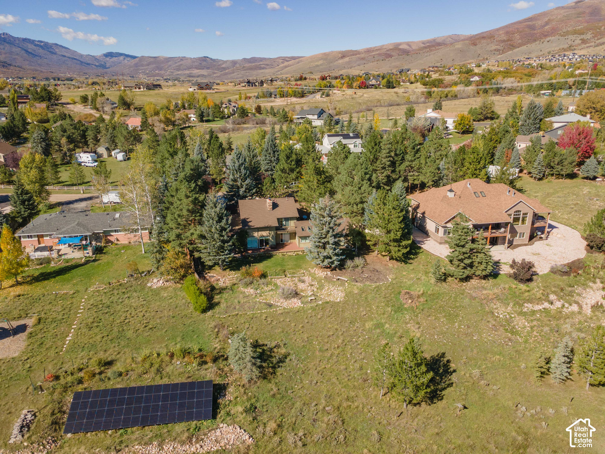 main property photo 70