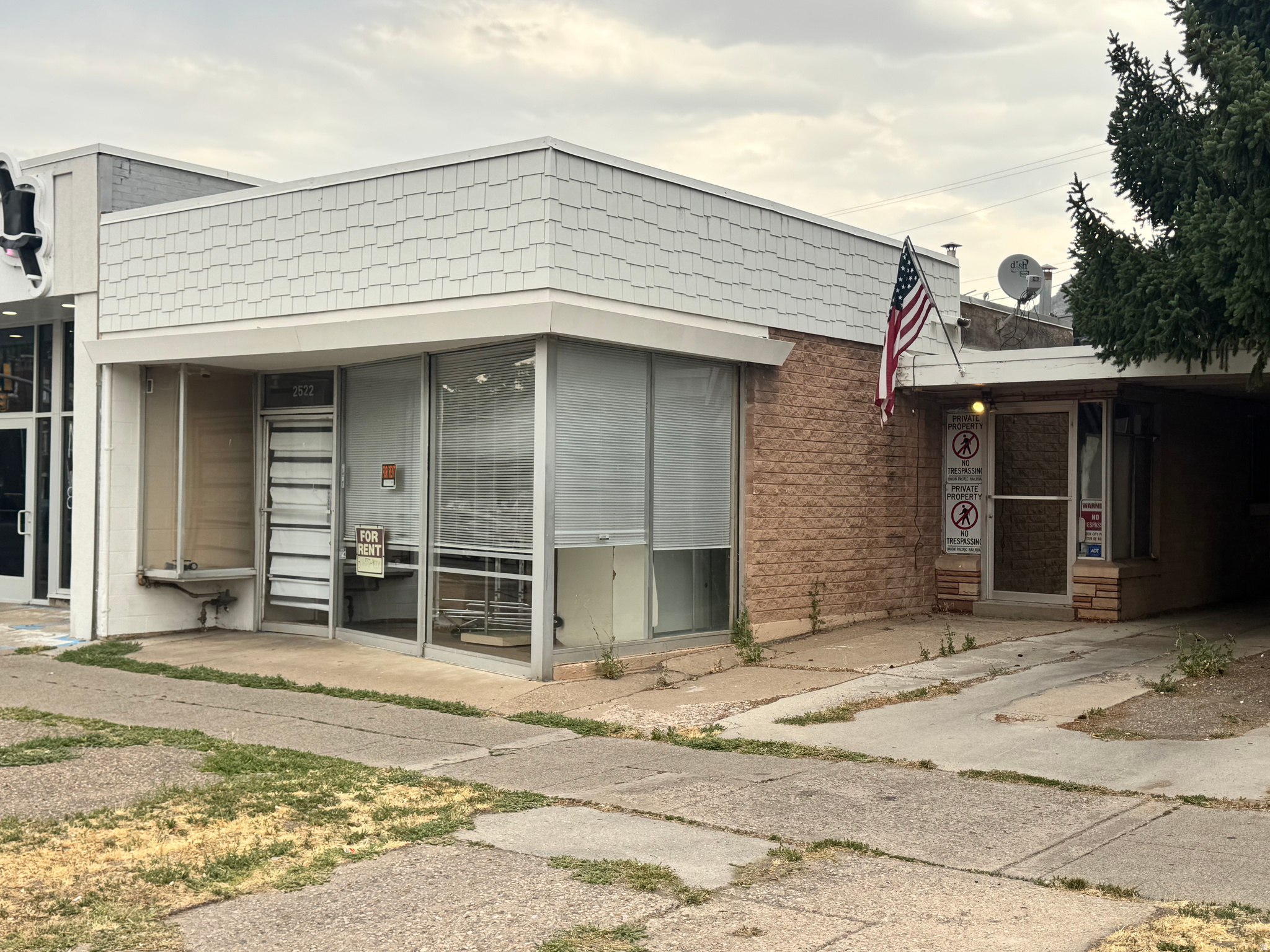 main property photo 4