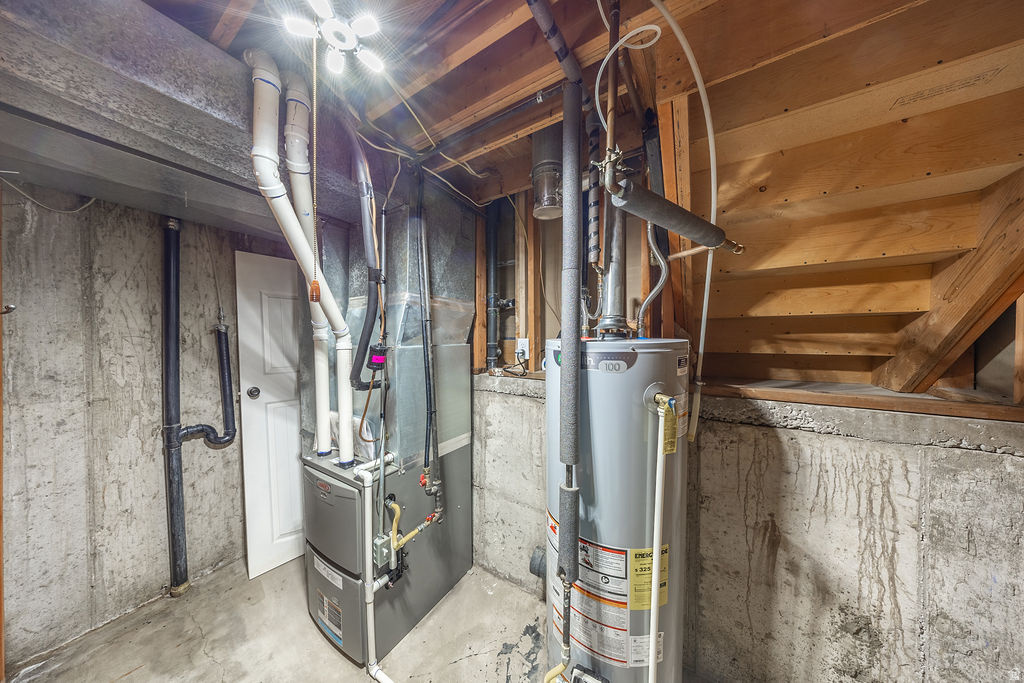 main property photo 22