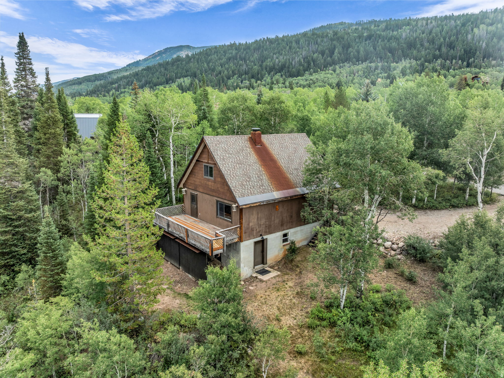 main property photo 32