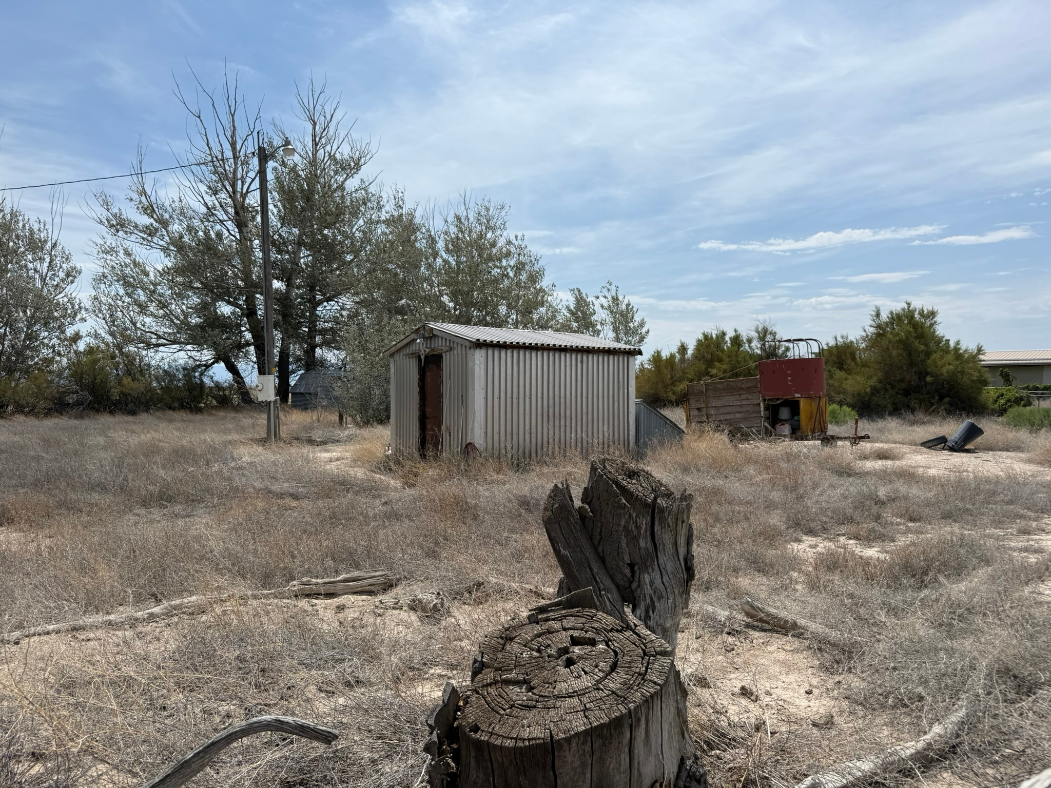 main property photo 10