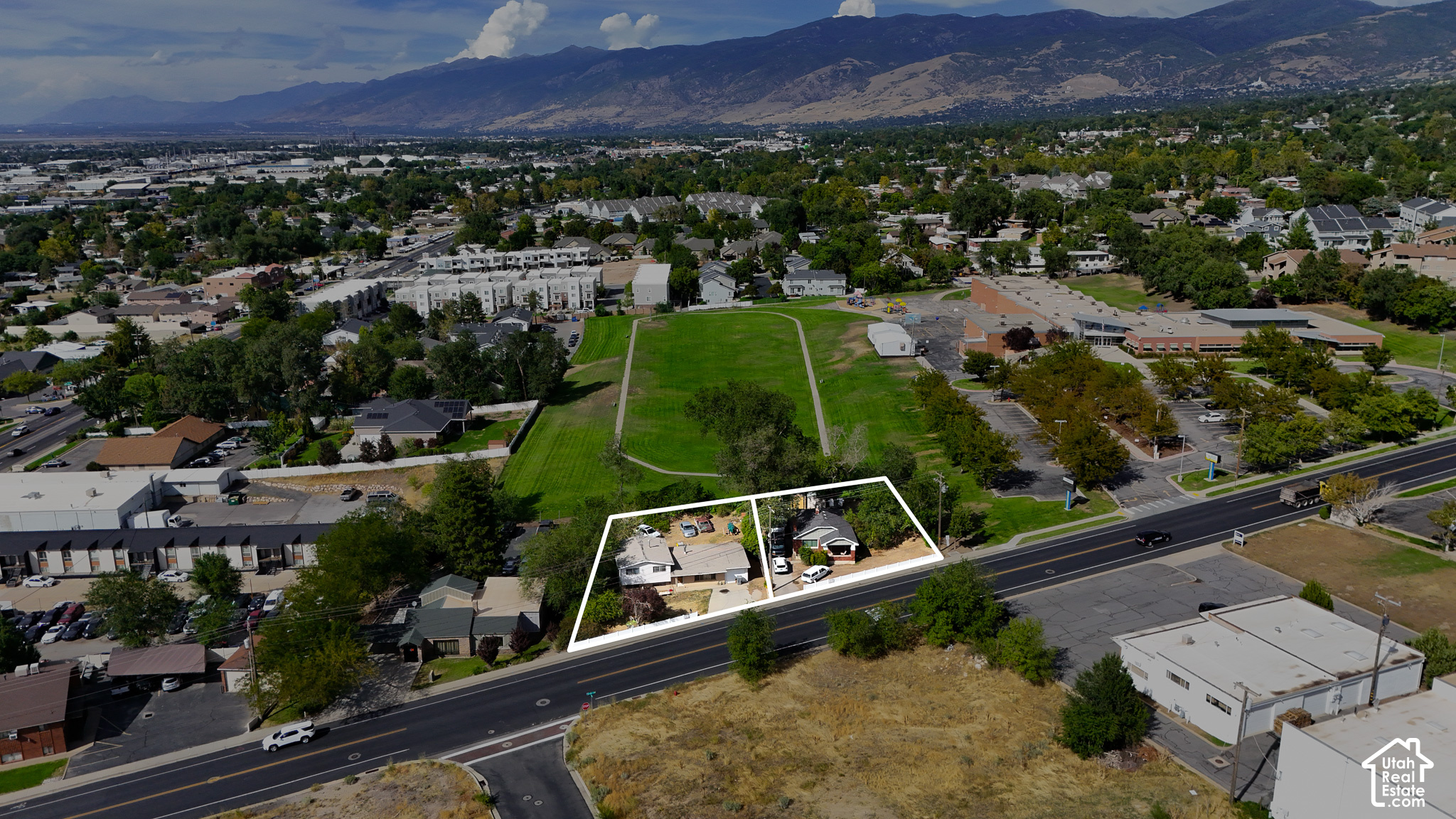 main property photo 2