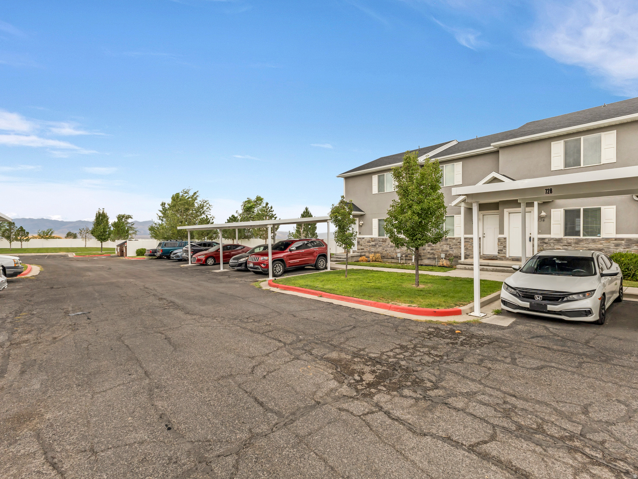 main property photo 14