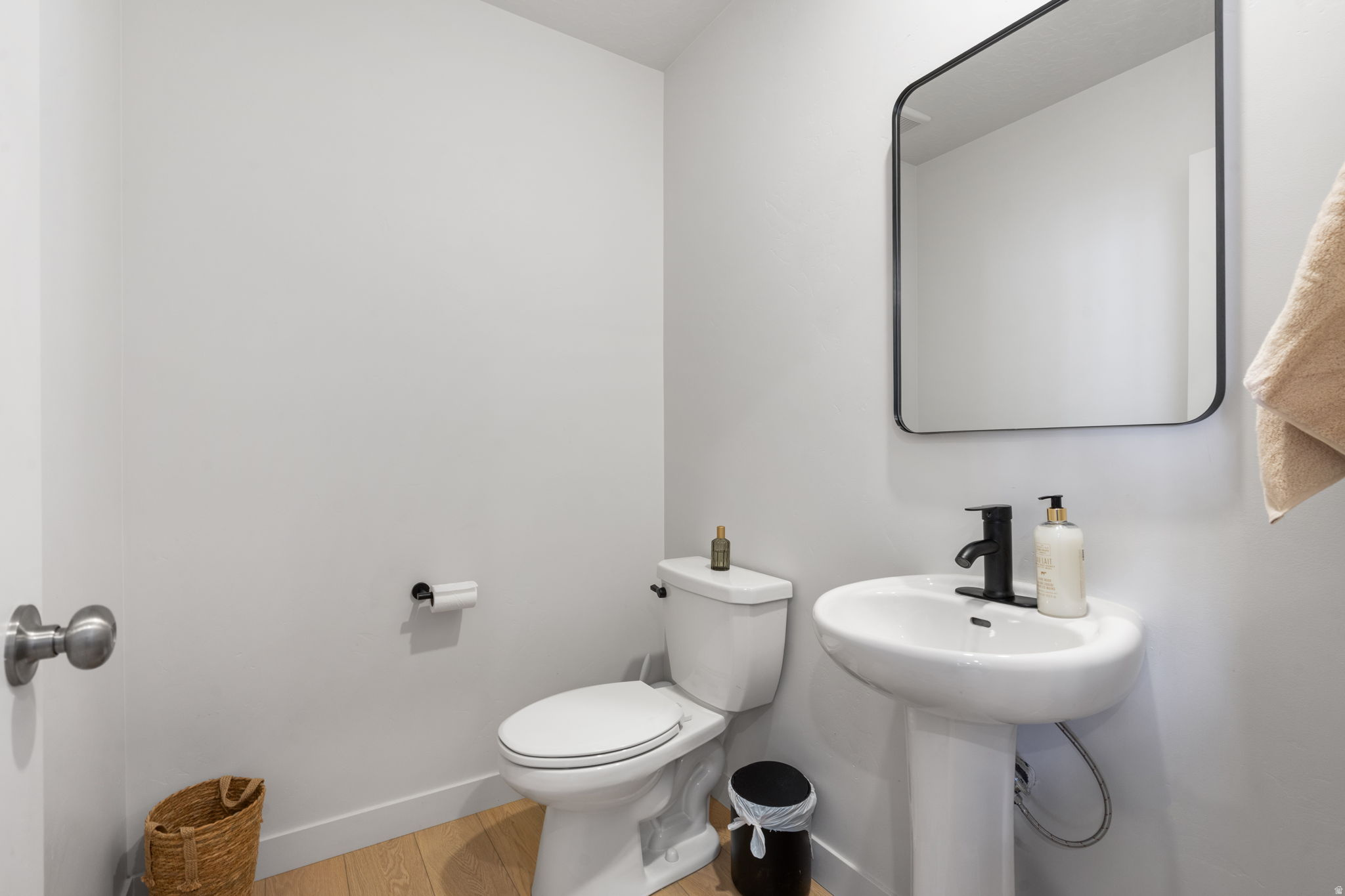 main property photo 15