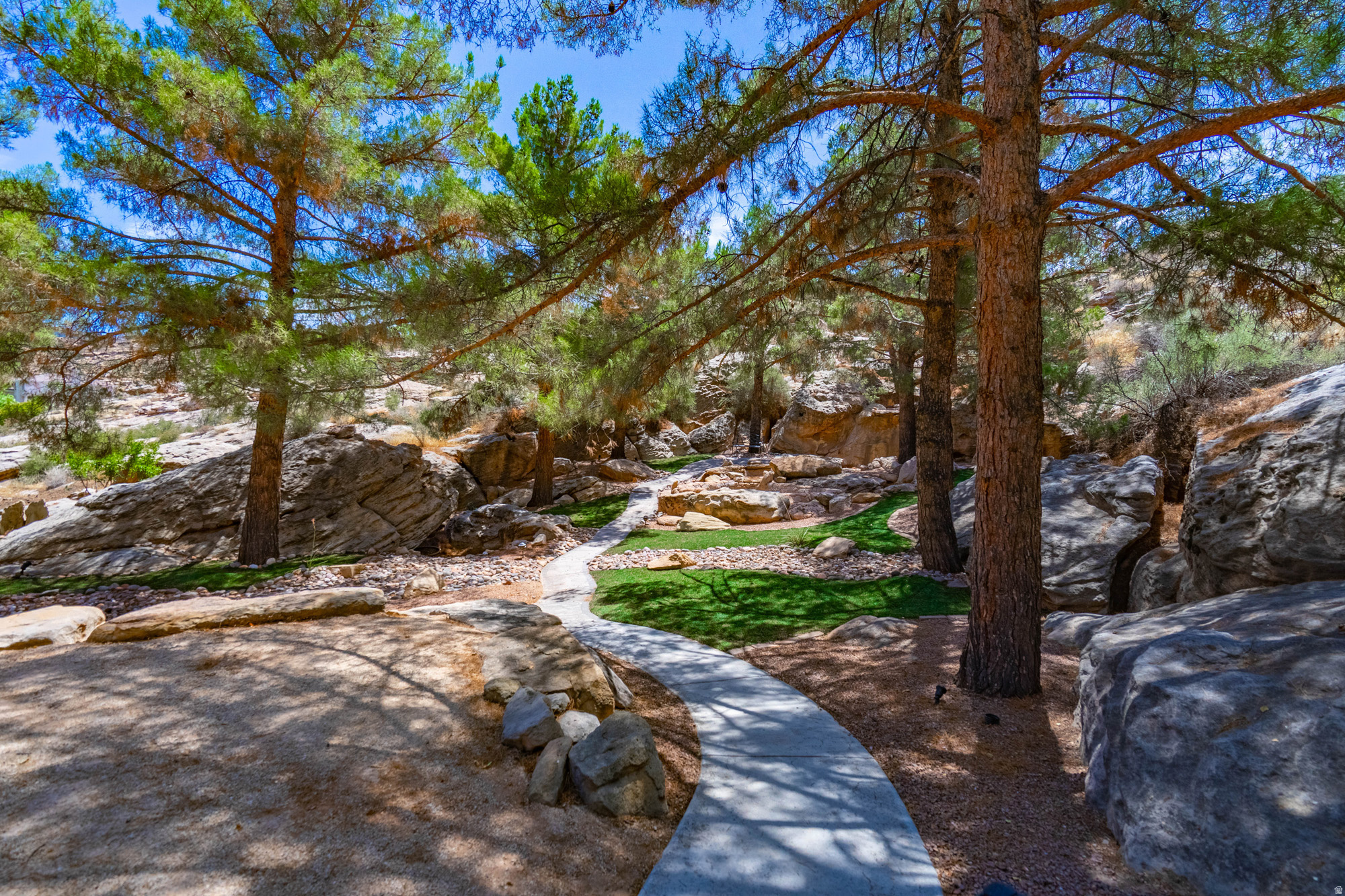 main property photo 51