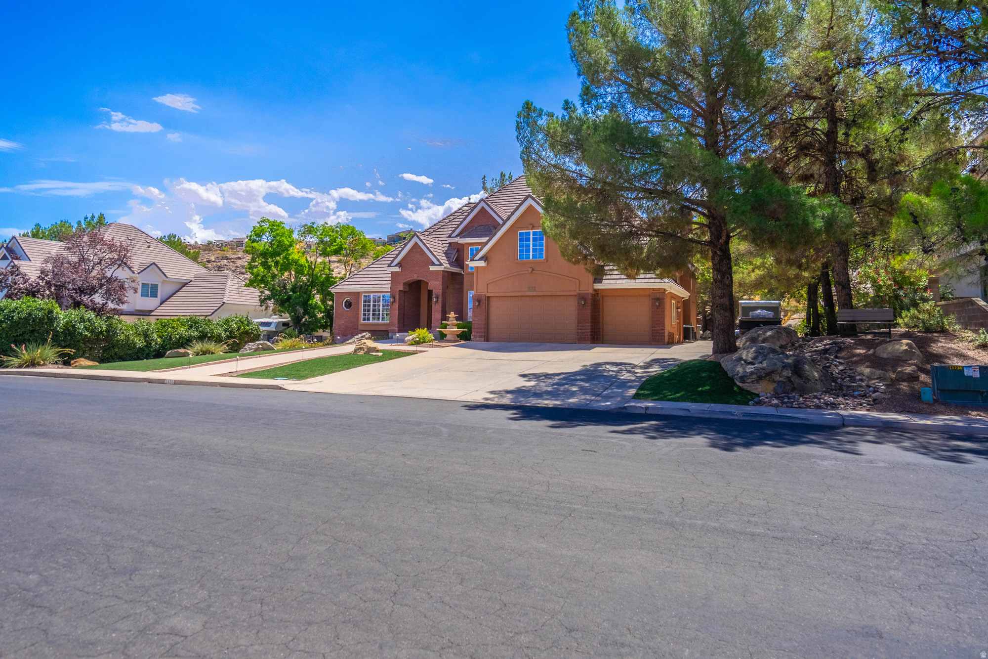 main property photo 60