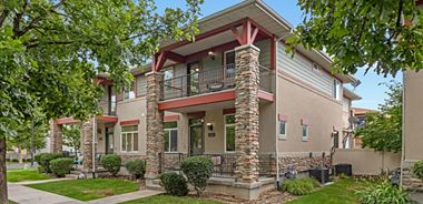 image of property with 3 Bed | 3 Bath | 1,462 Sqft