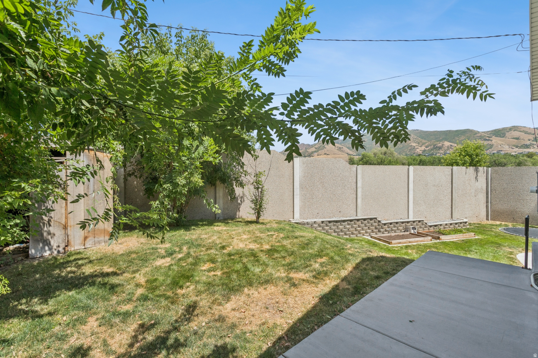 main property photo 70