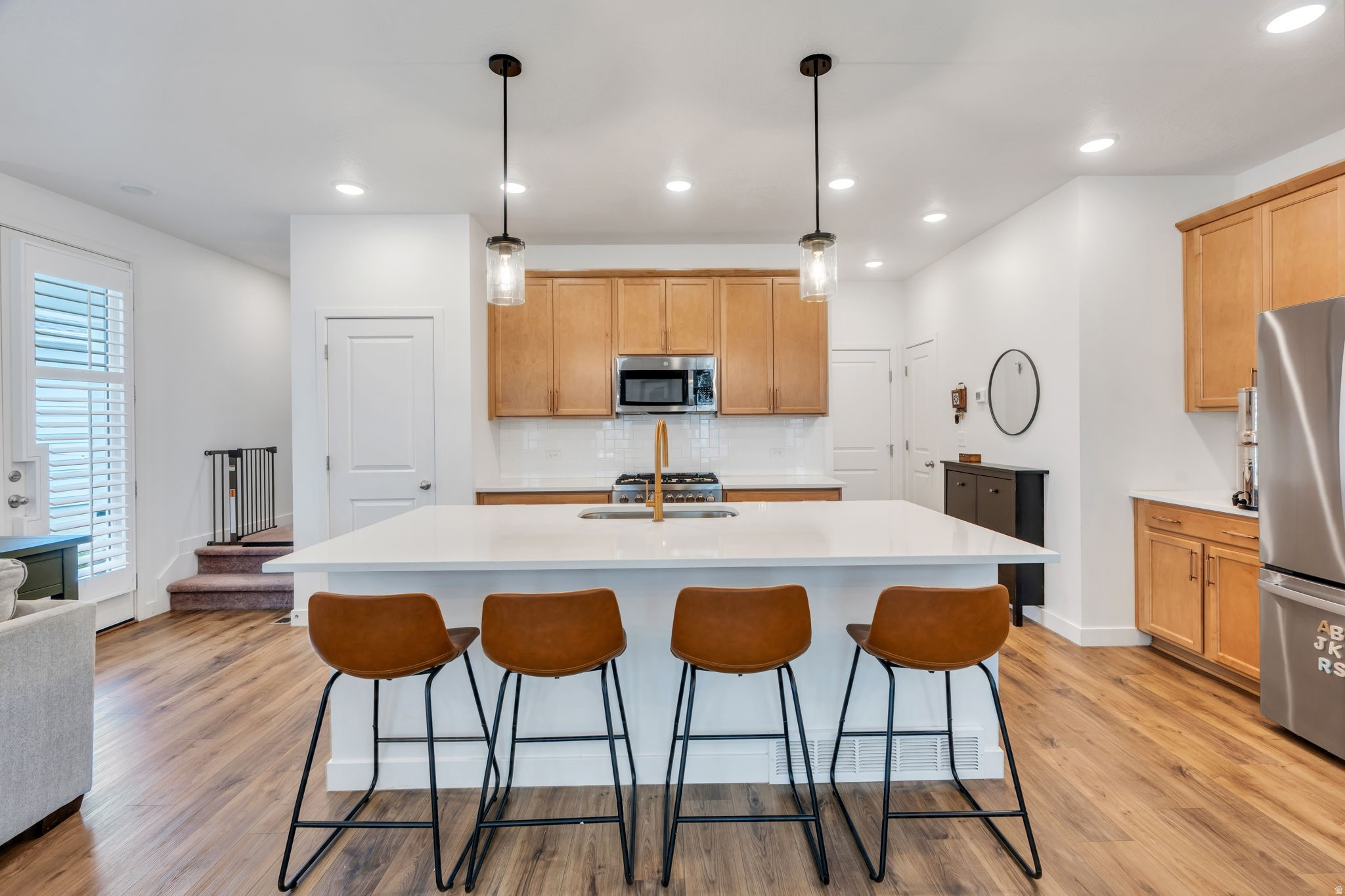 main property photo 8