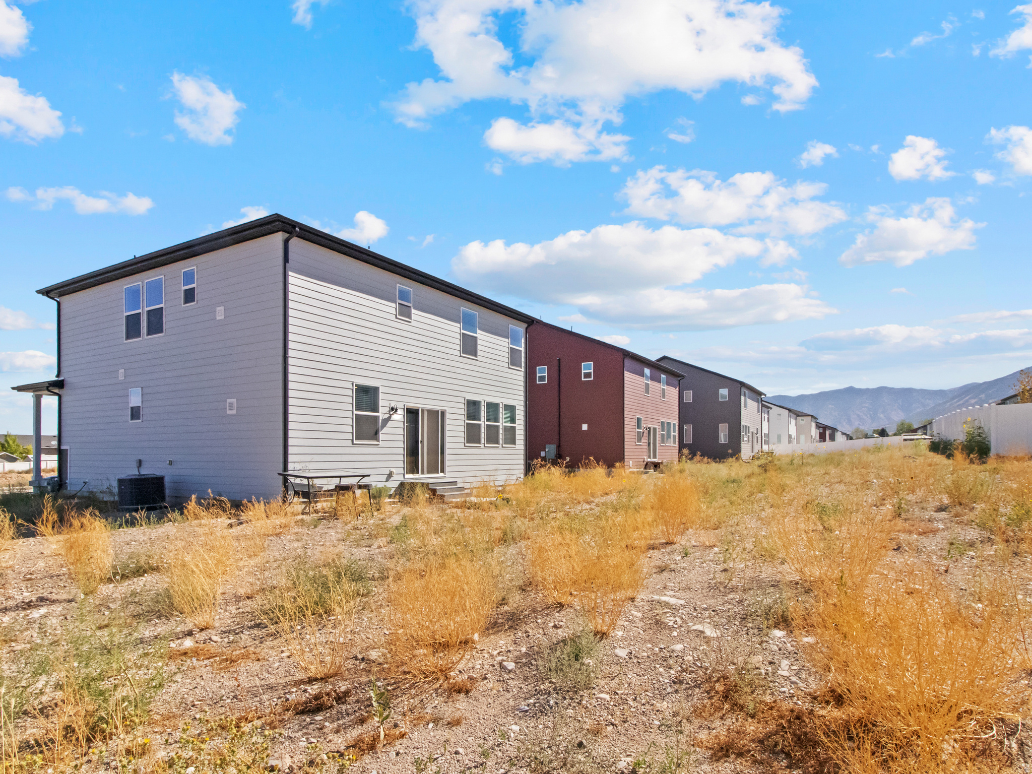 main property photo 22