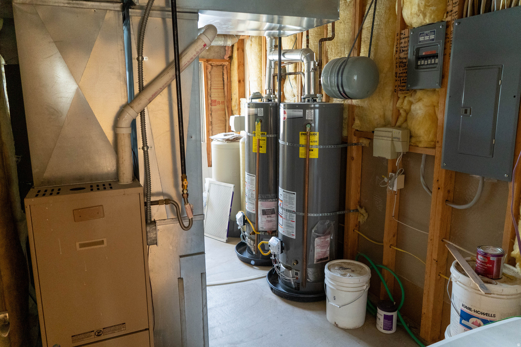 main property photo 46