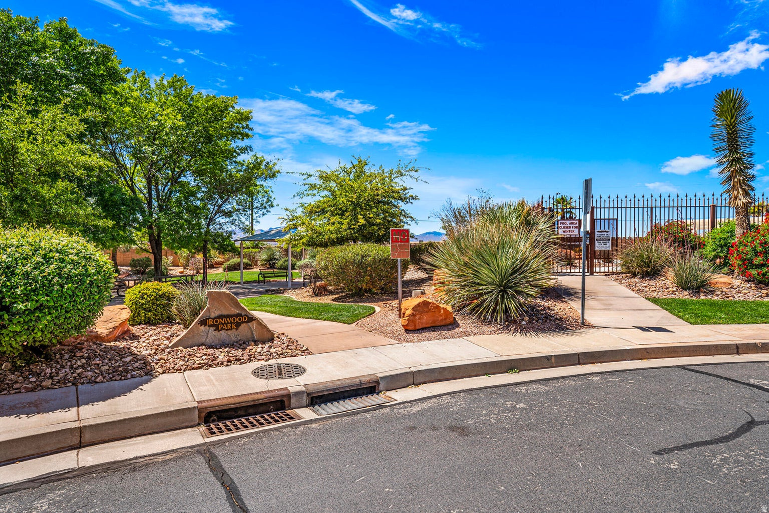 main property photo 40