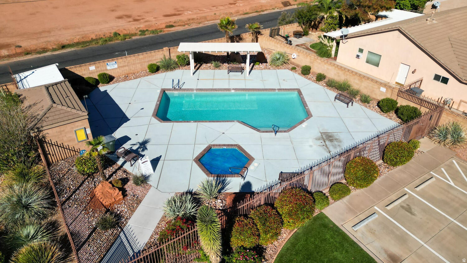 main property photo 43