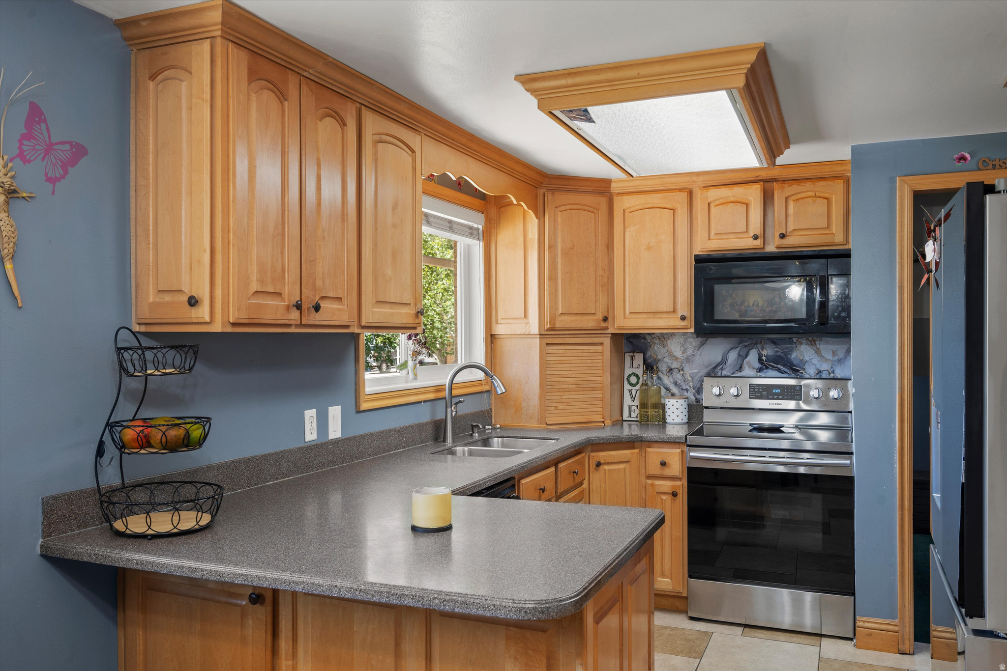 main property photo 6