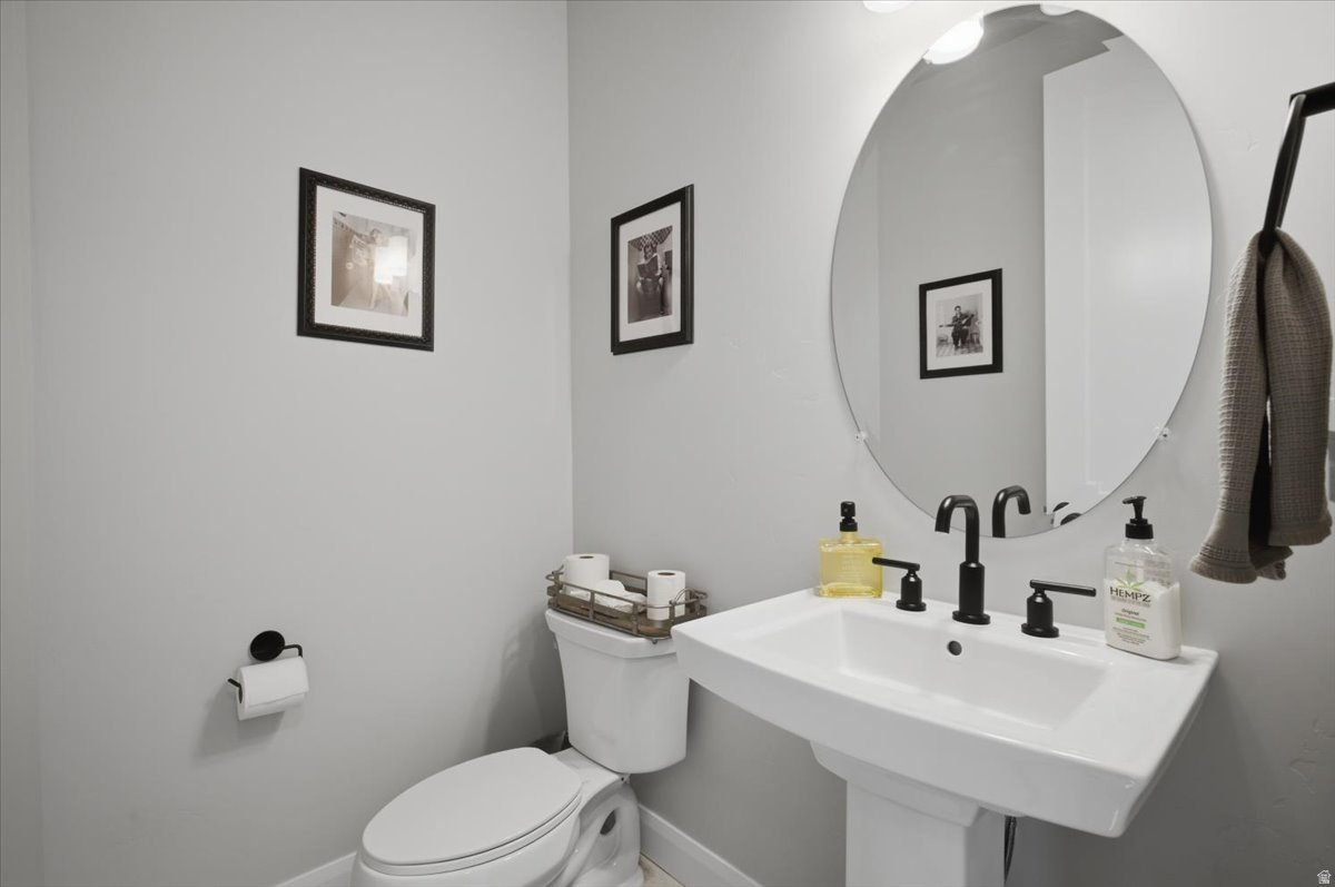 main property photo 16