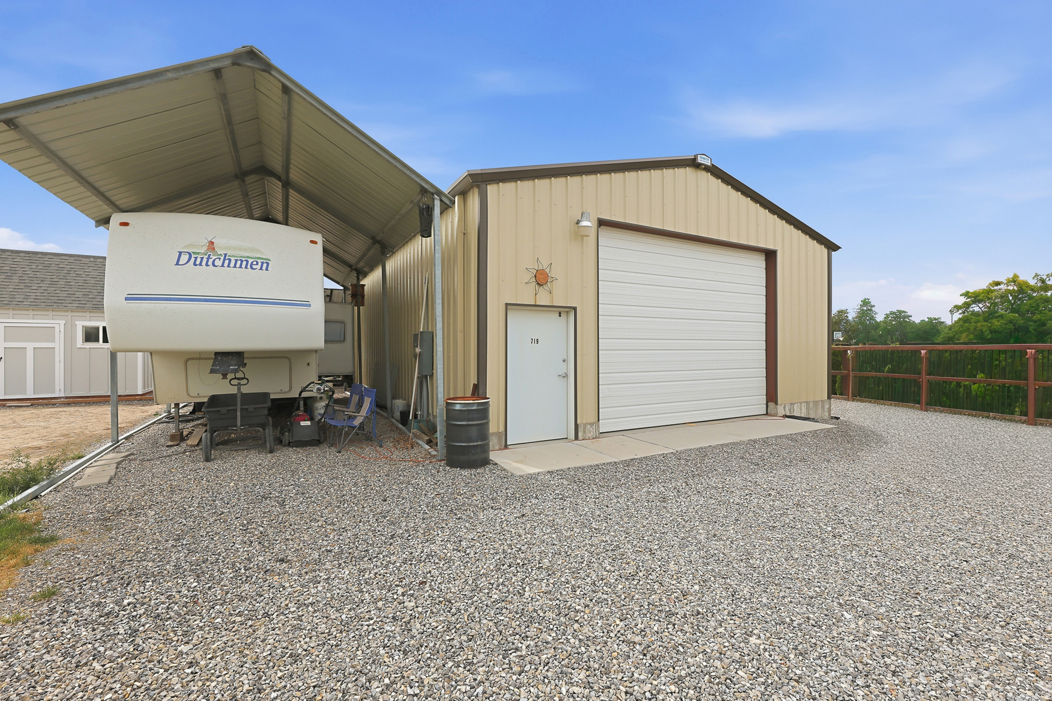 main property photo 47