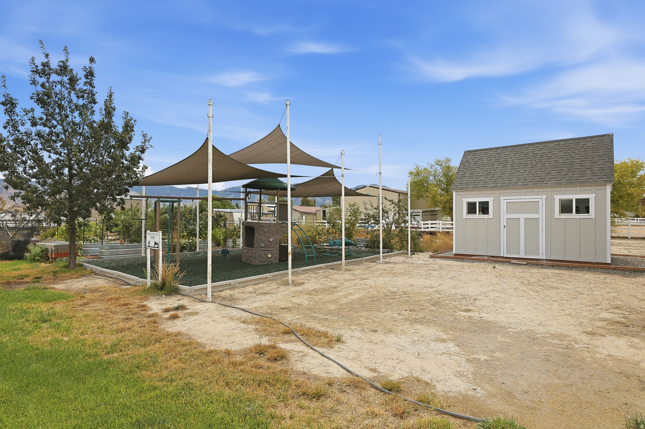 main property photo 49
