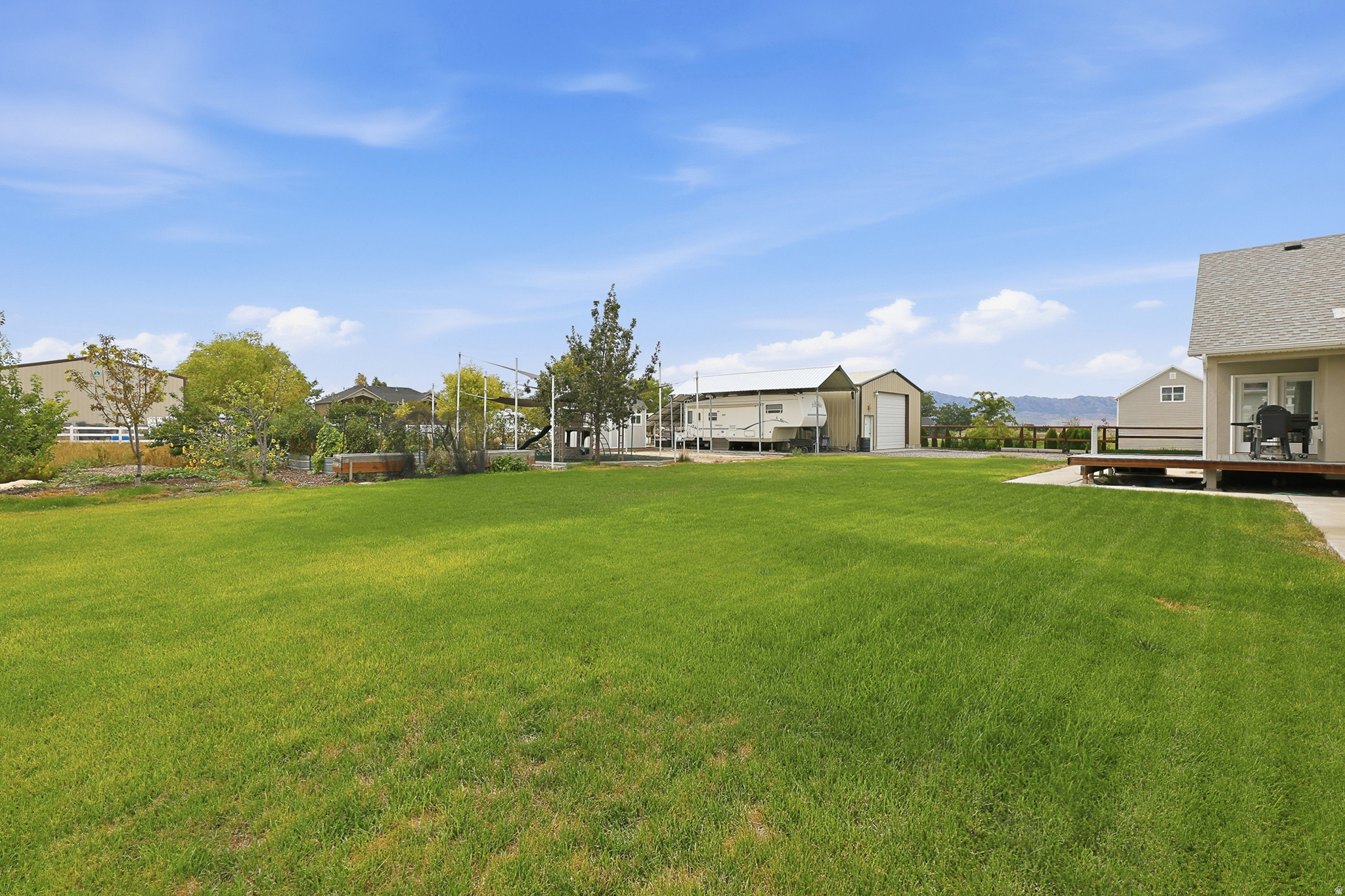 main property photo 57