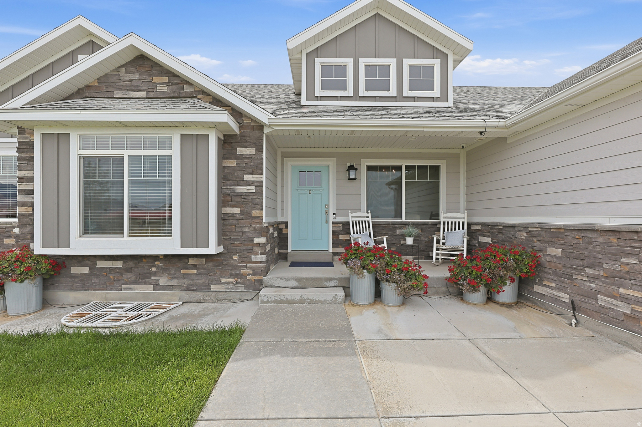 main property photo 60