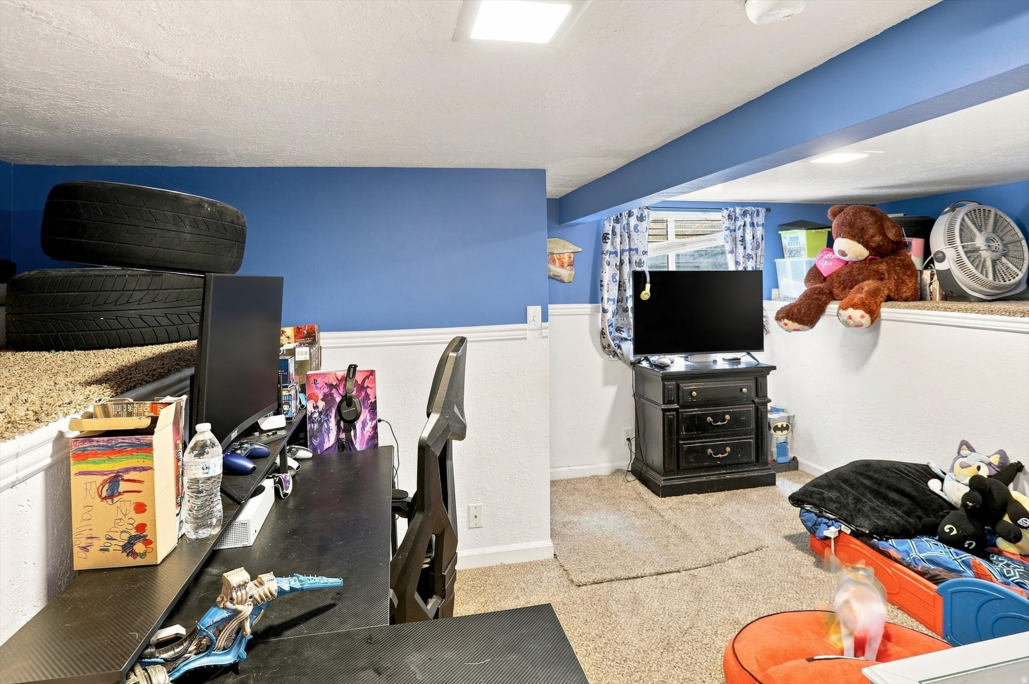 main property photo 13