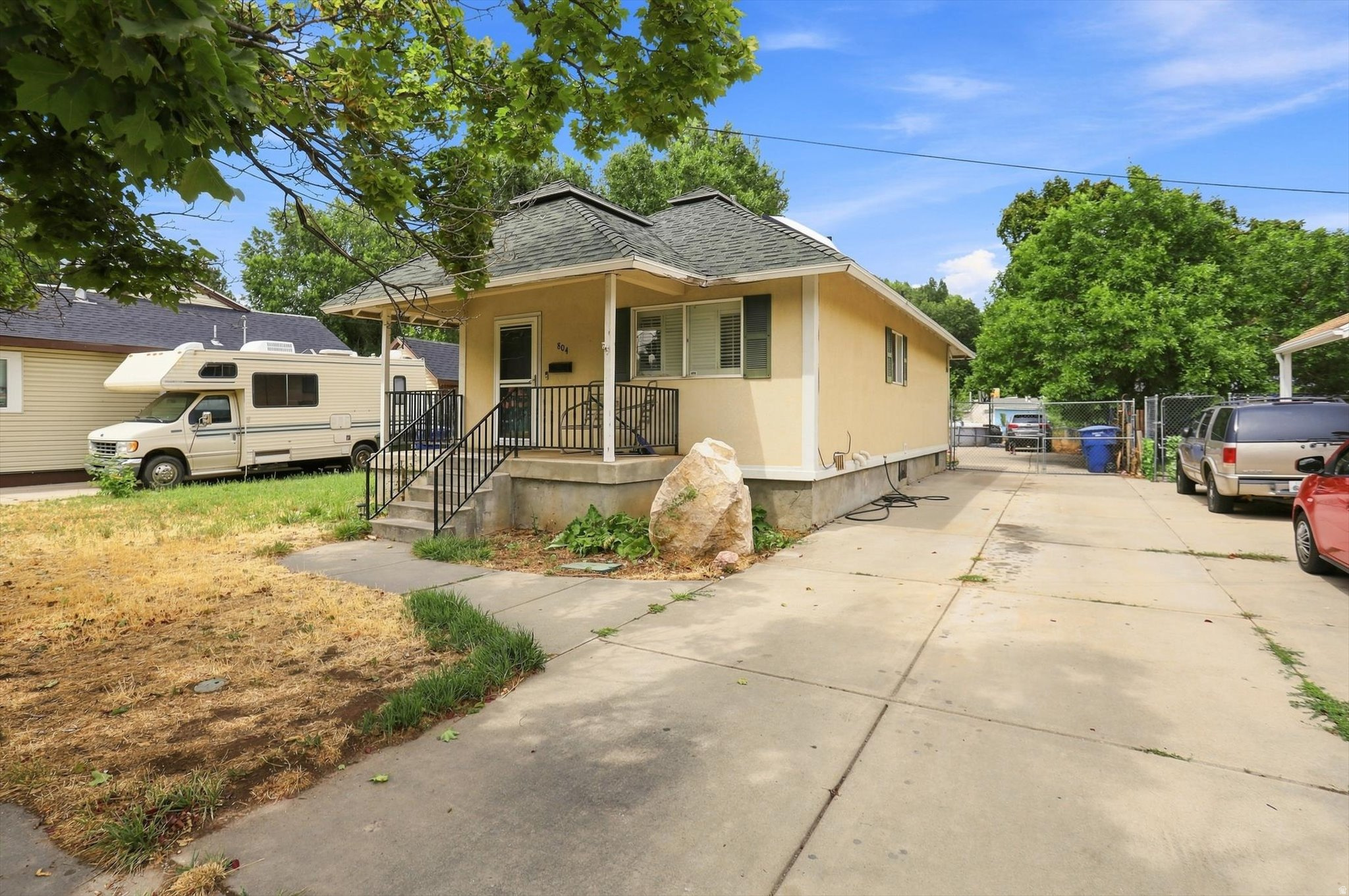 main property photo 22