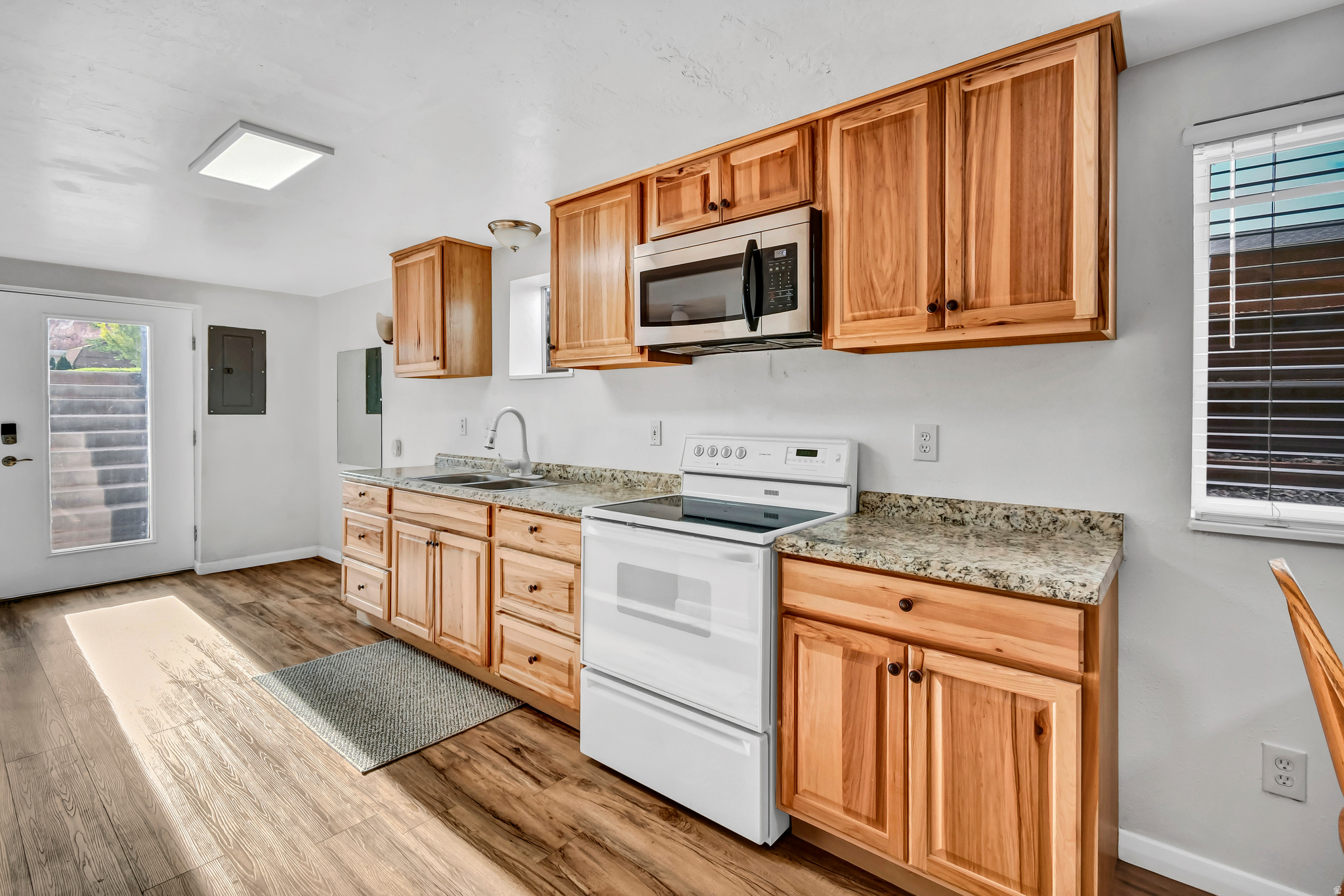 main property photo 43