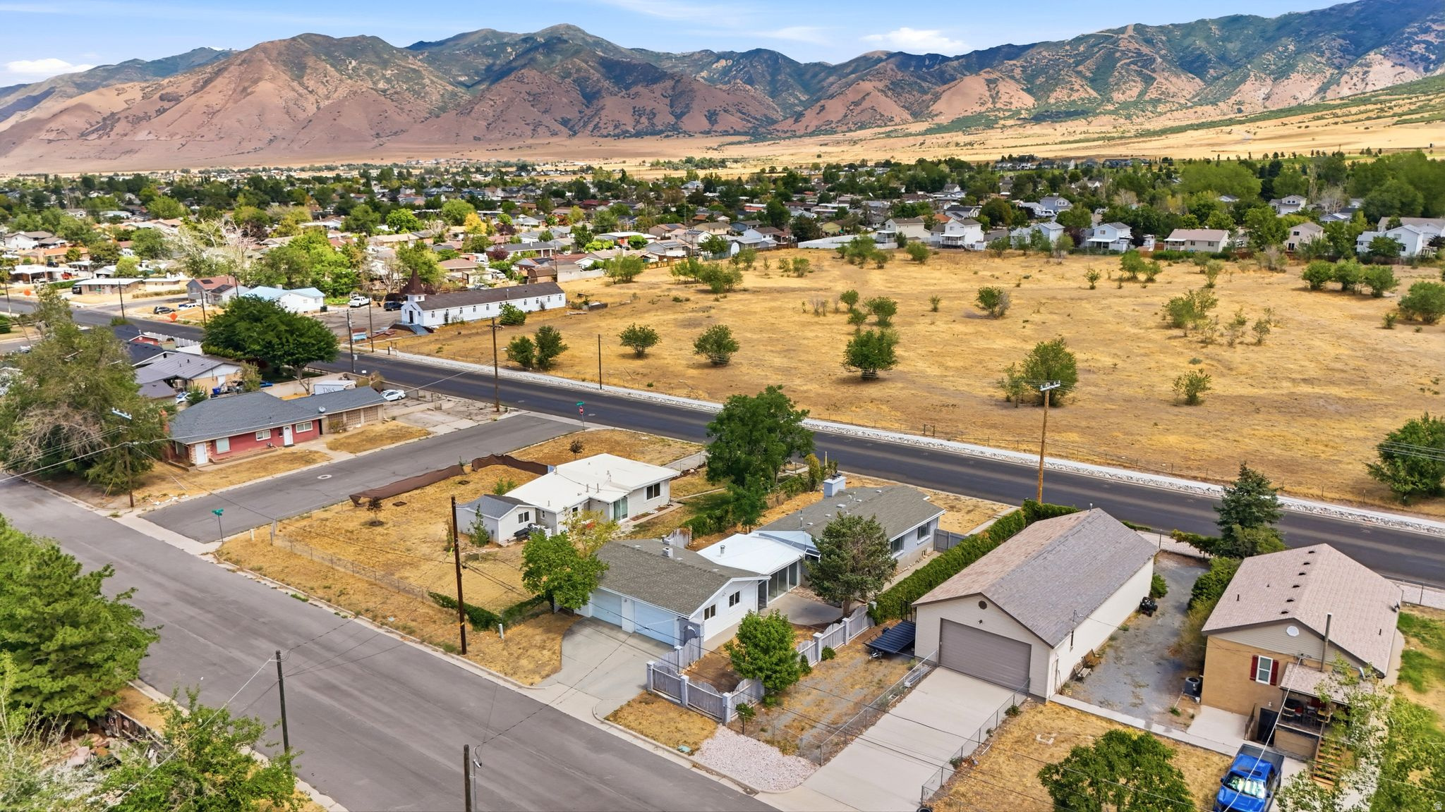 main property photo 67