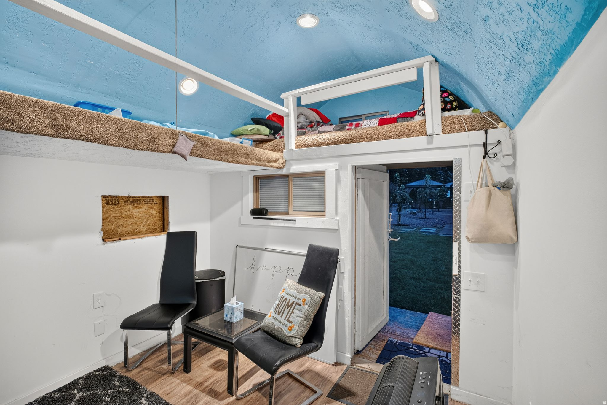 main property photo 51