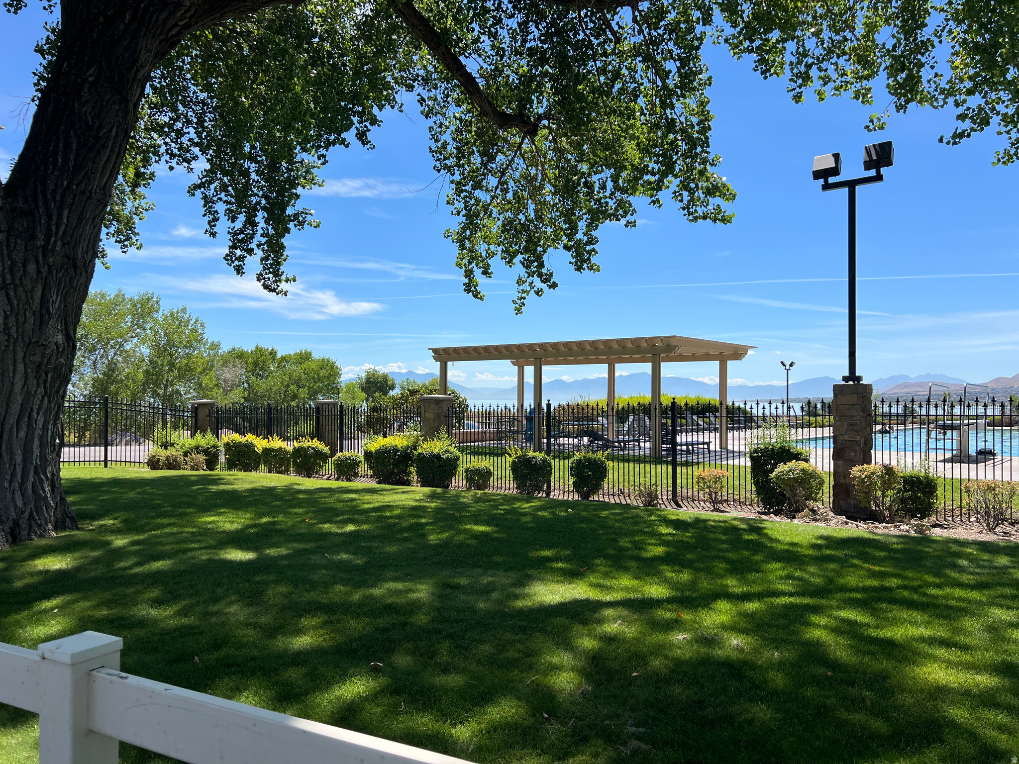 main property photo 49