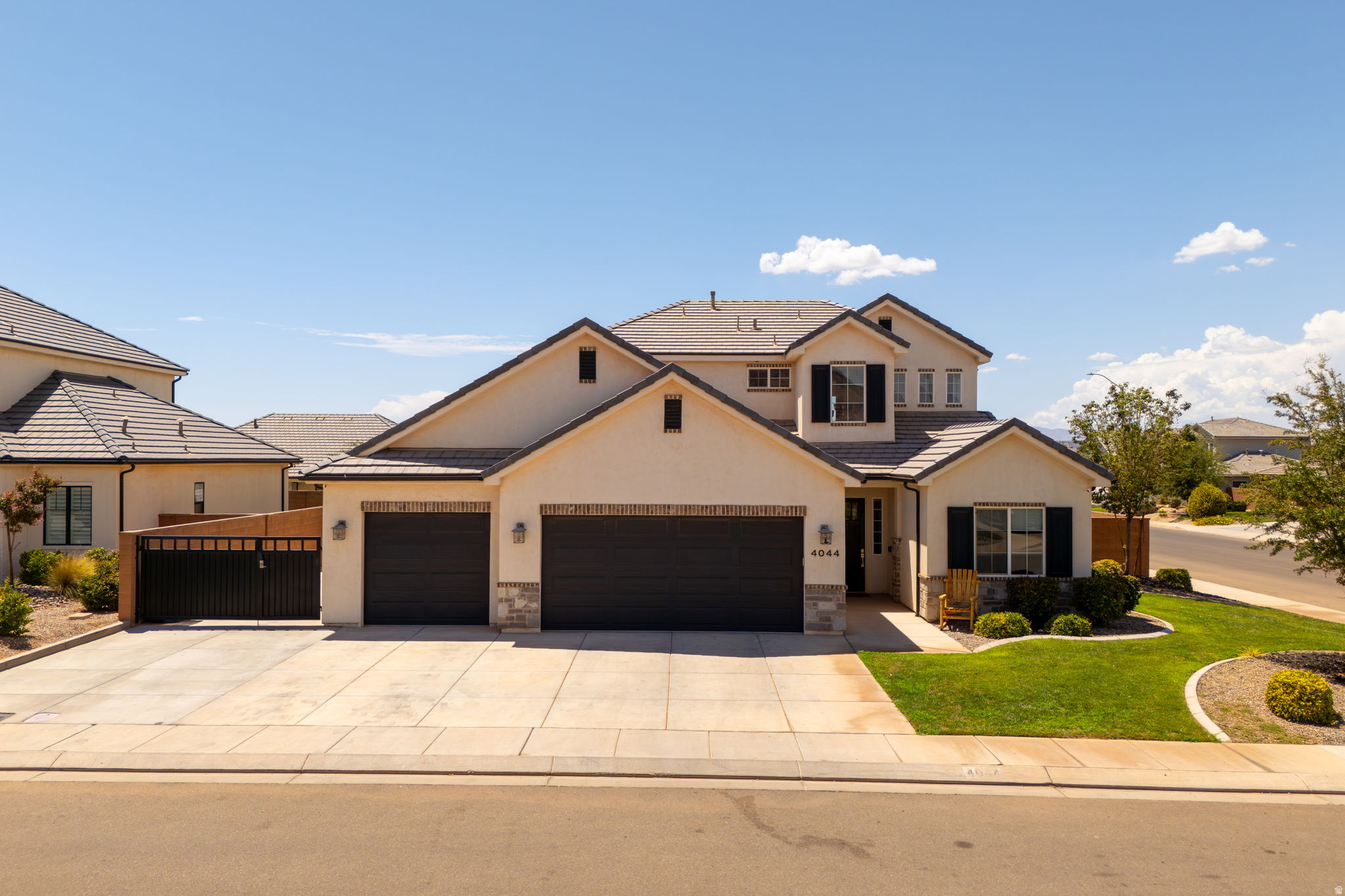 main property photo 1