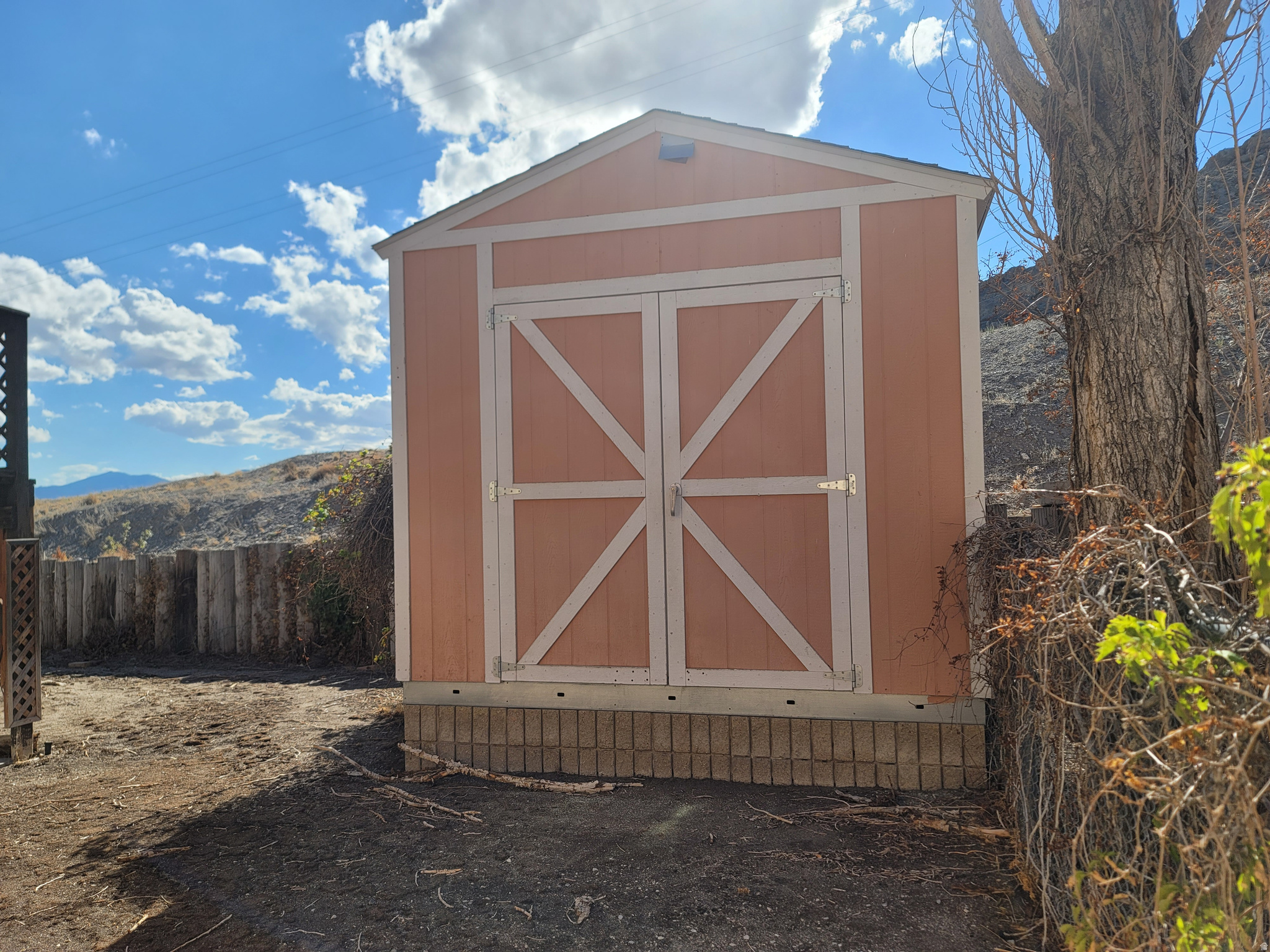 main property photo 13
