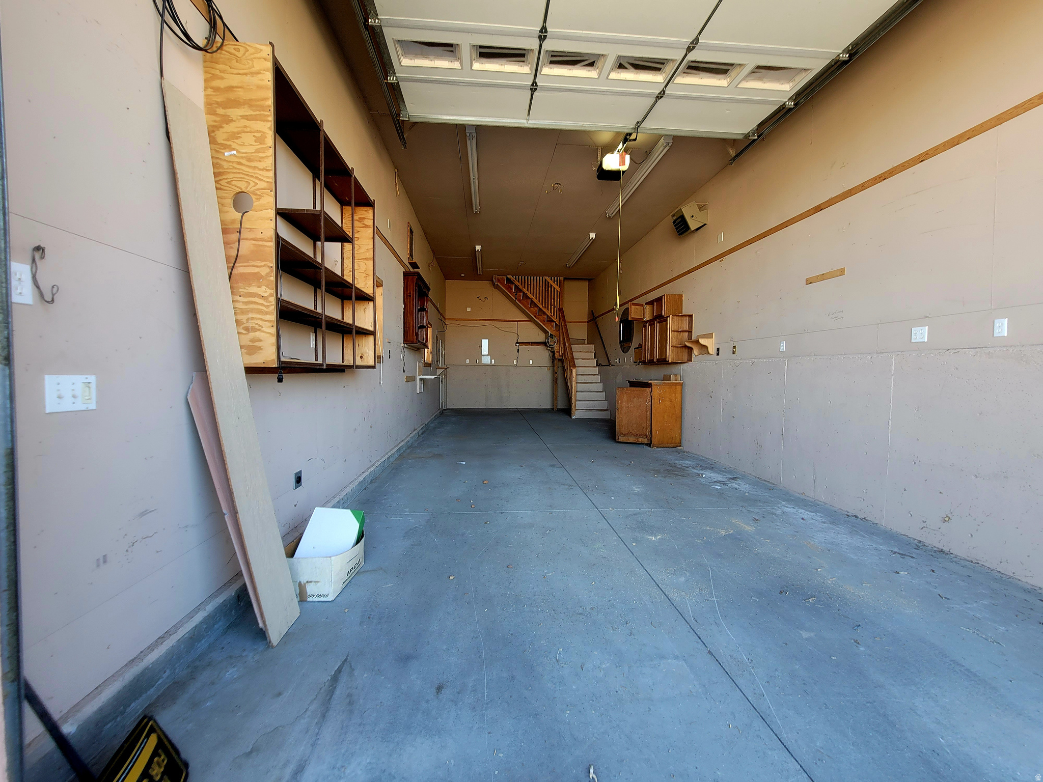 main property photo 84