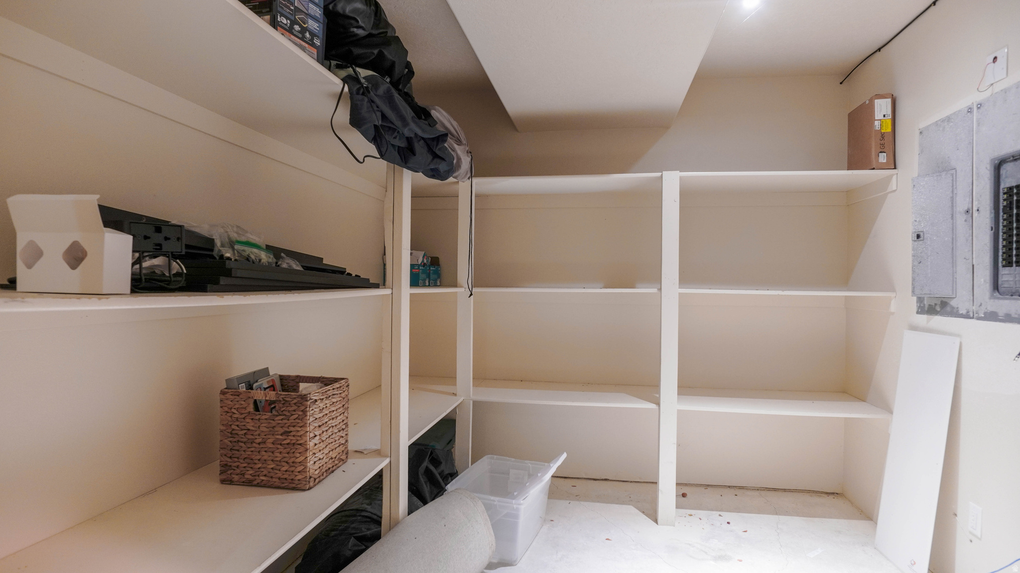 main property photo 48