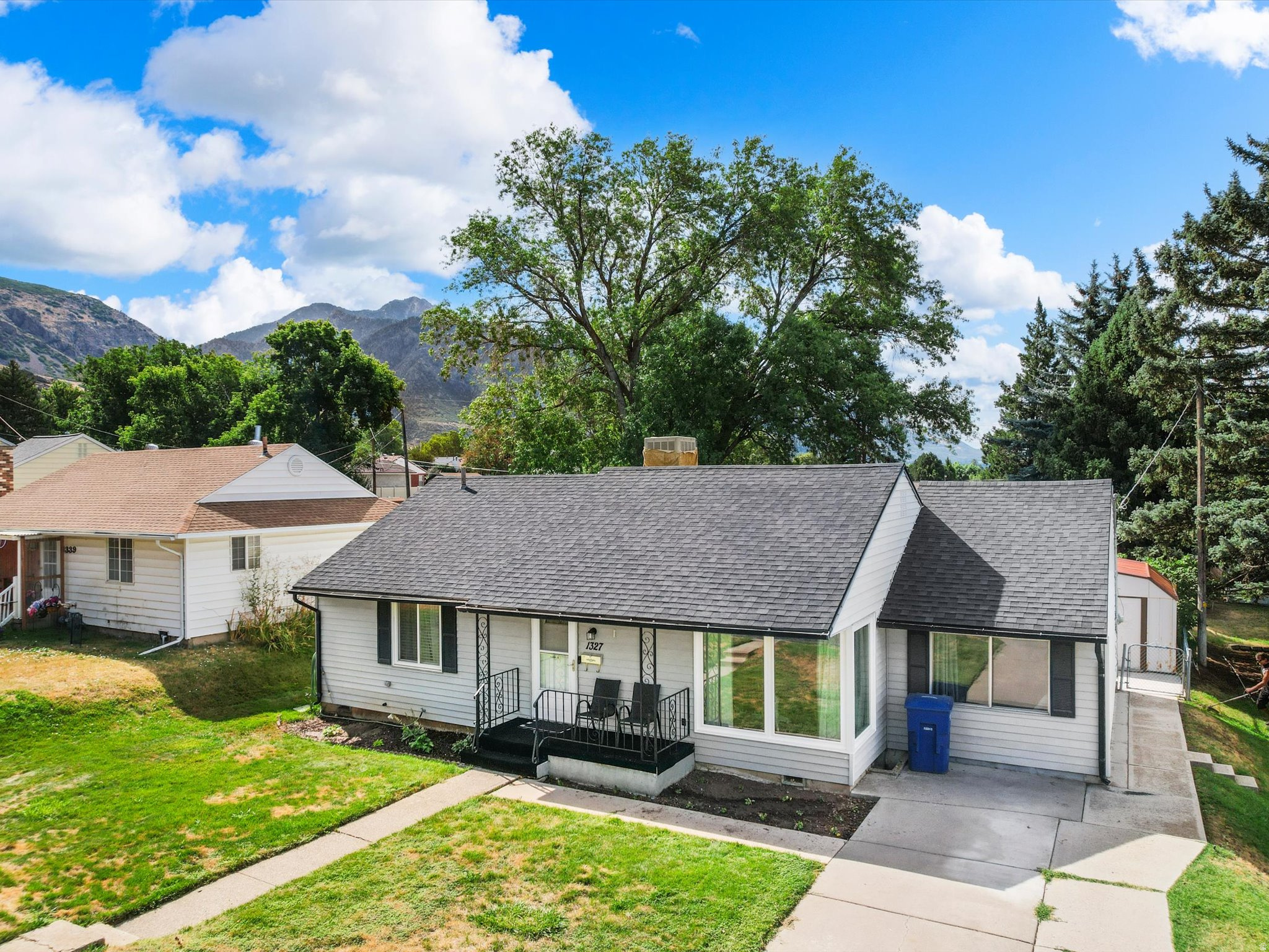main property photo 19