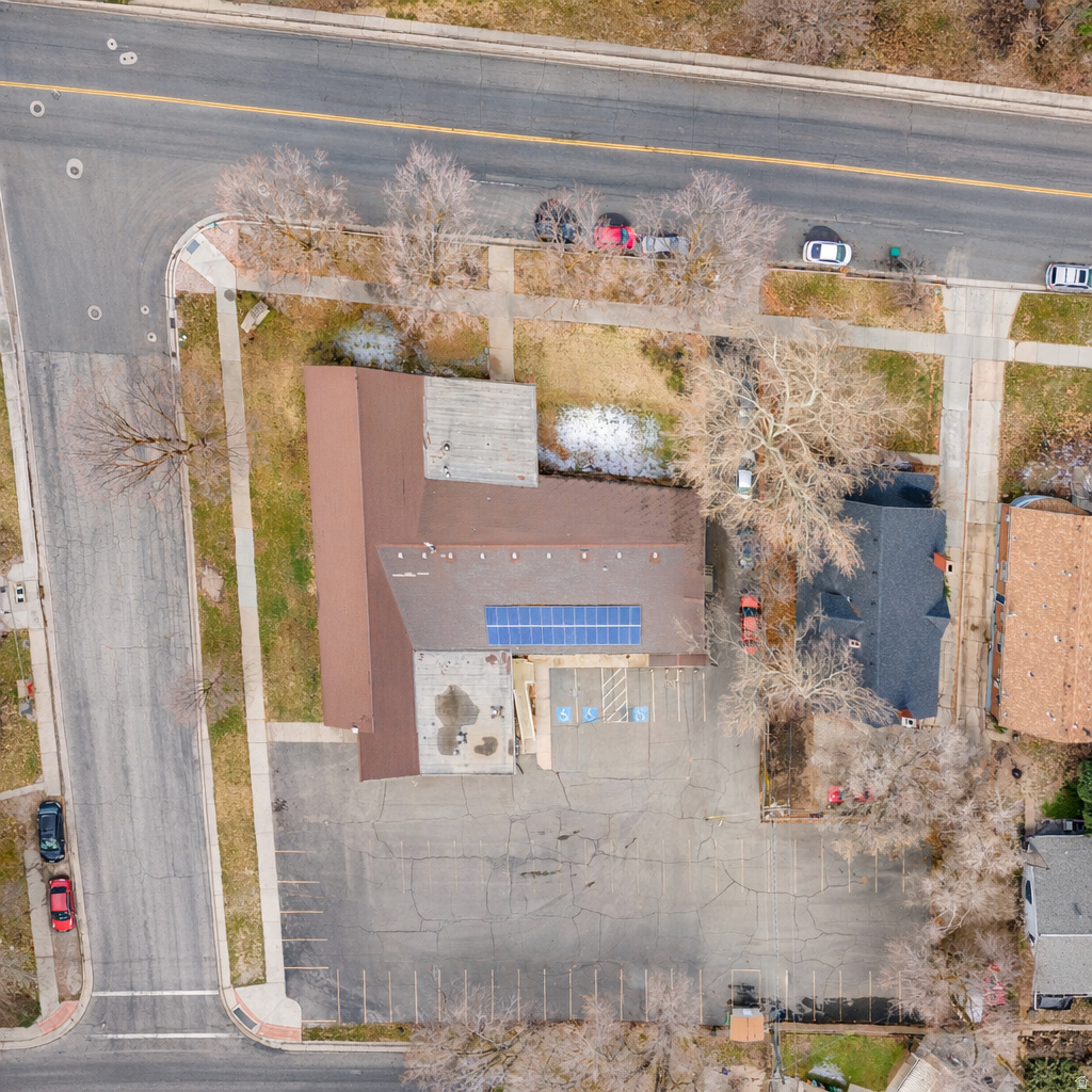 main property photo 11