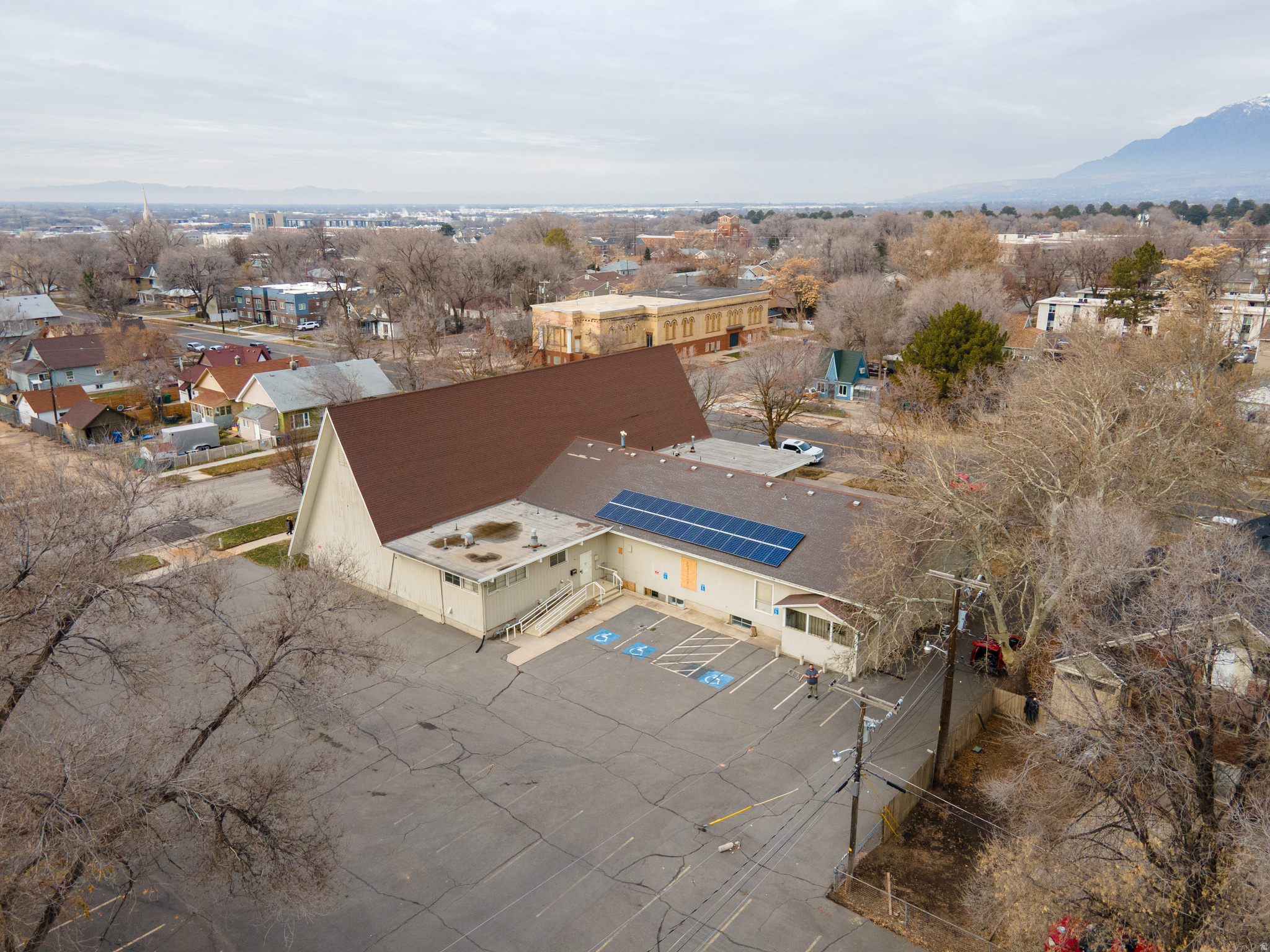 main property photo 14