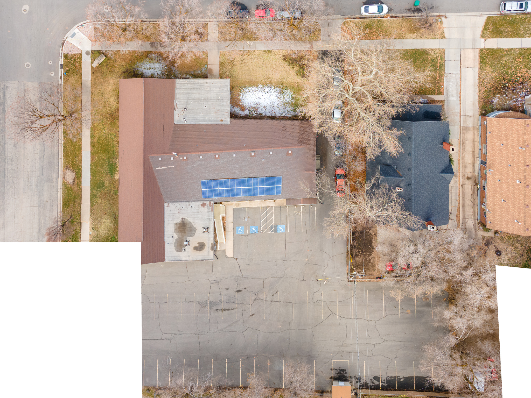 main property photo 16