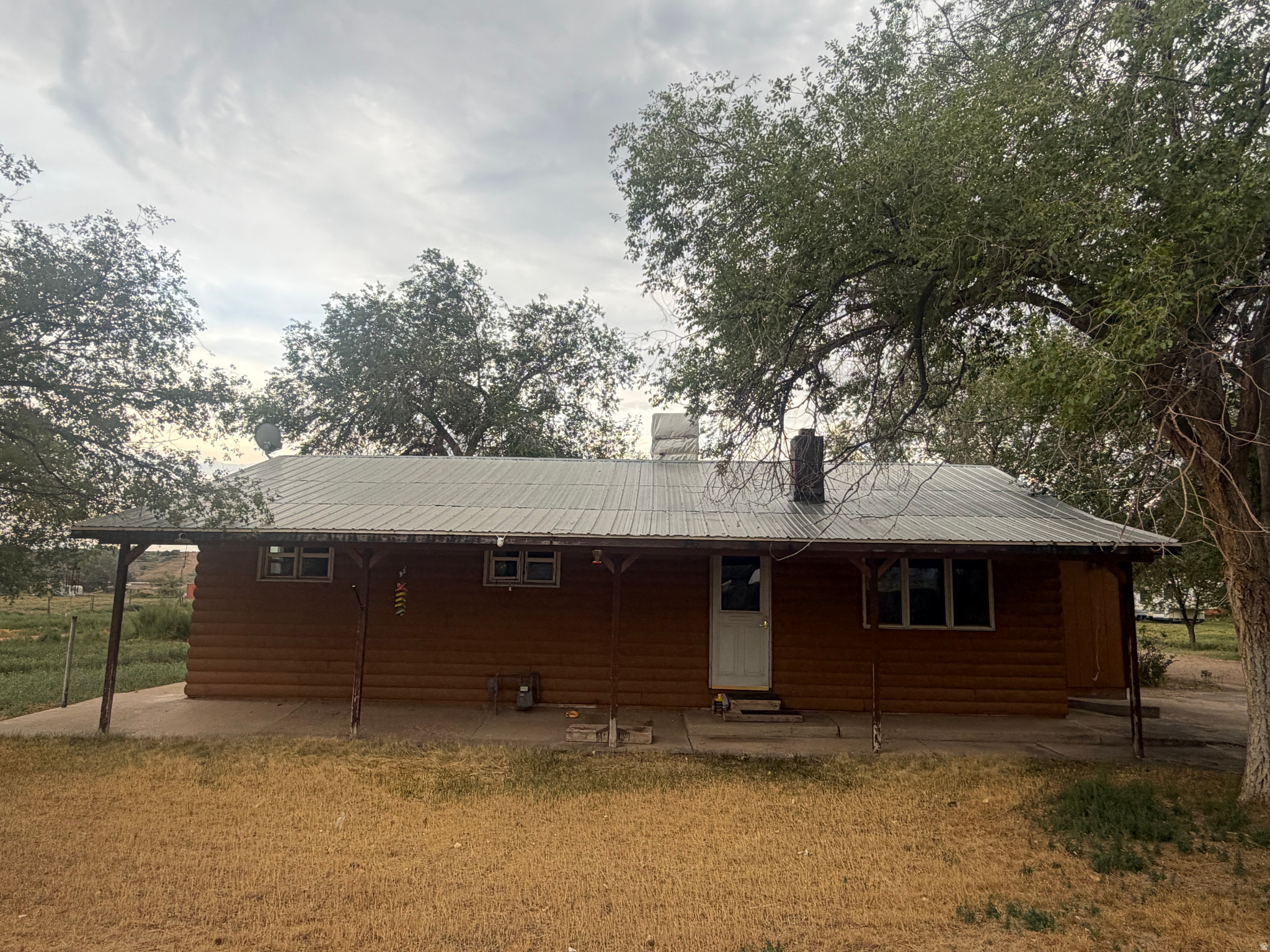main property photo 31