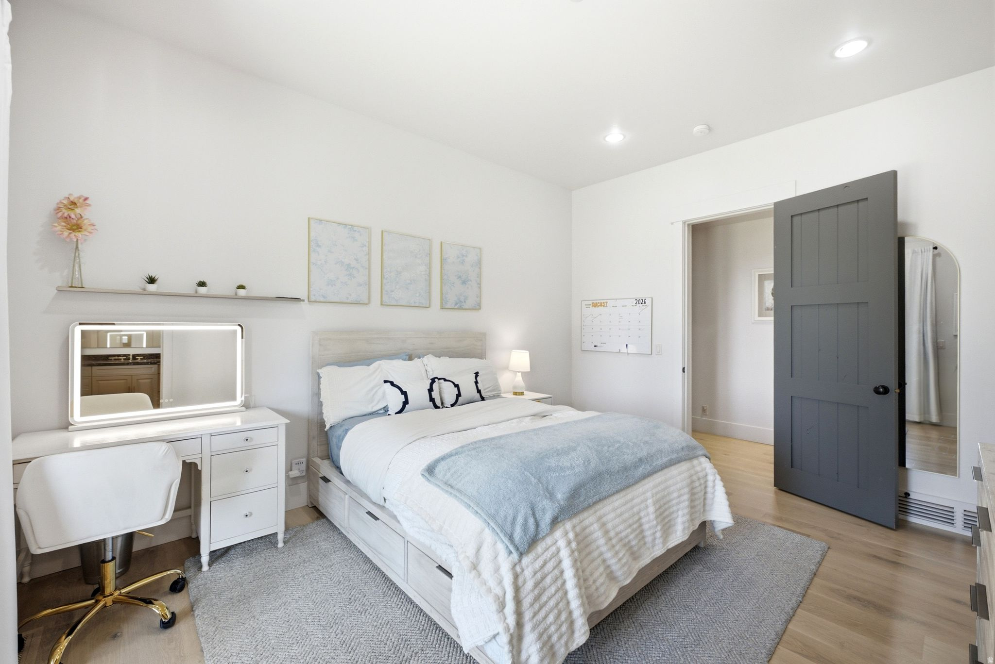 main property photo 67