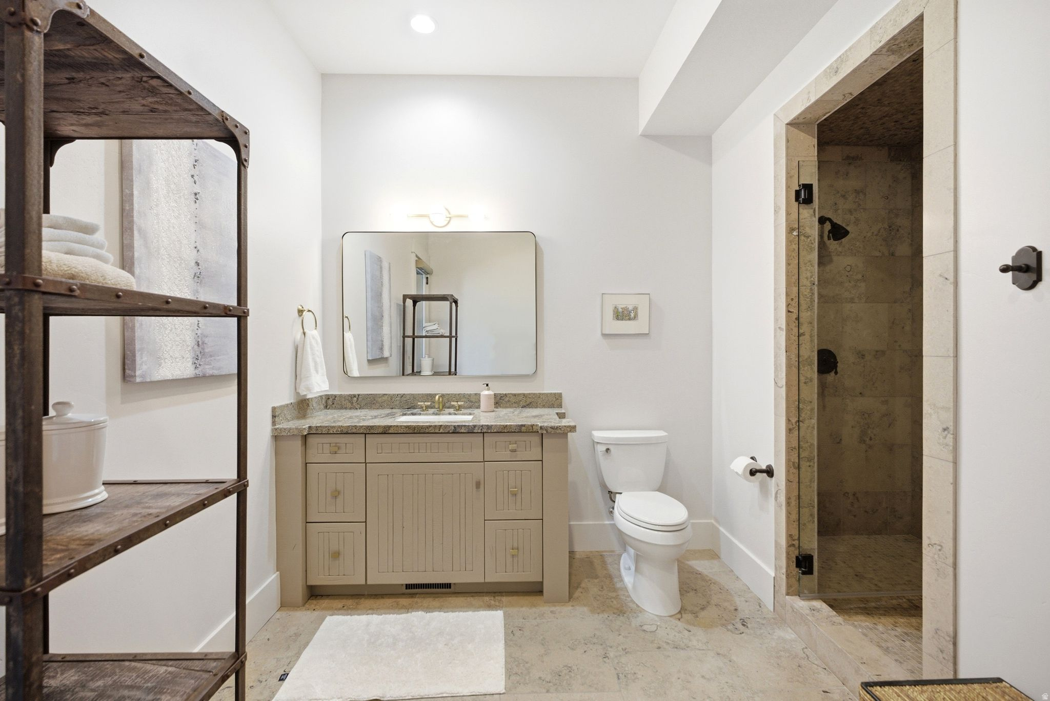main property photo 71