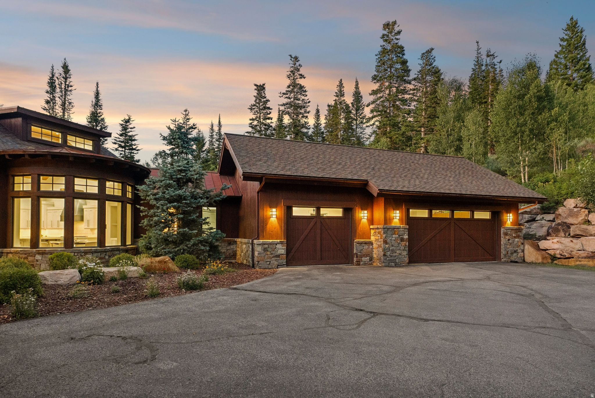 main property photo 76