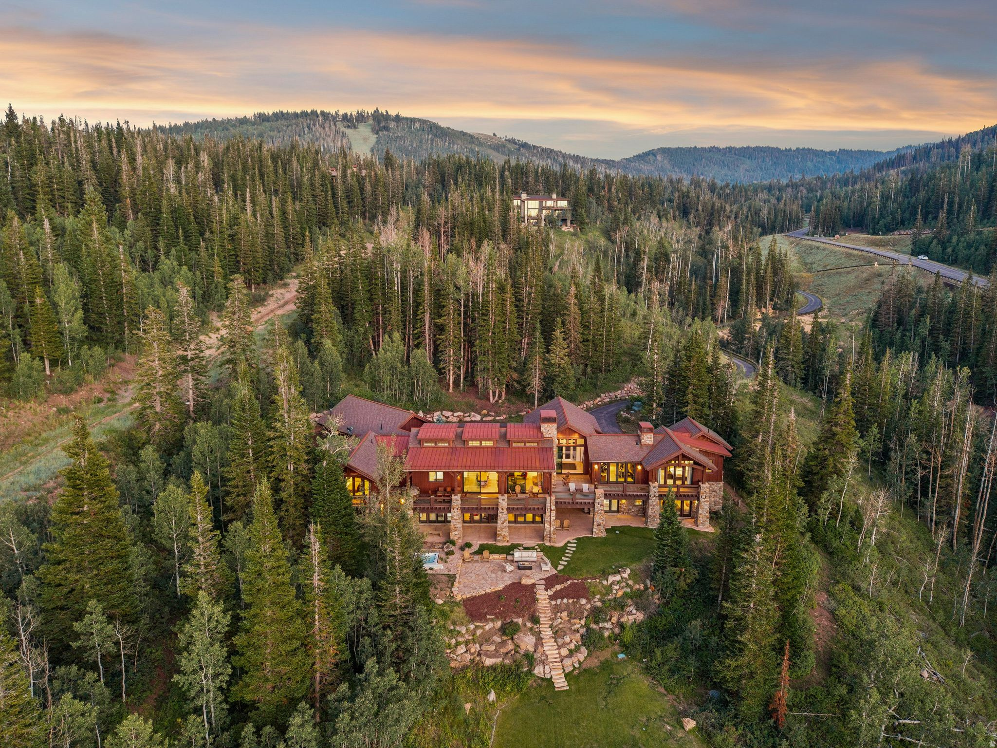 main property photo 89
