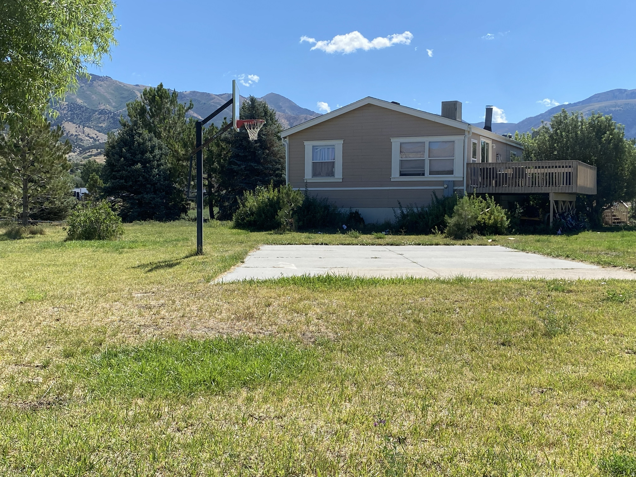 main property photo 12